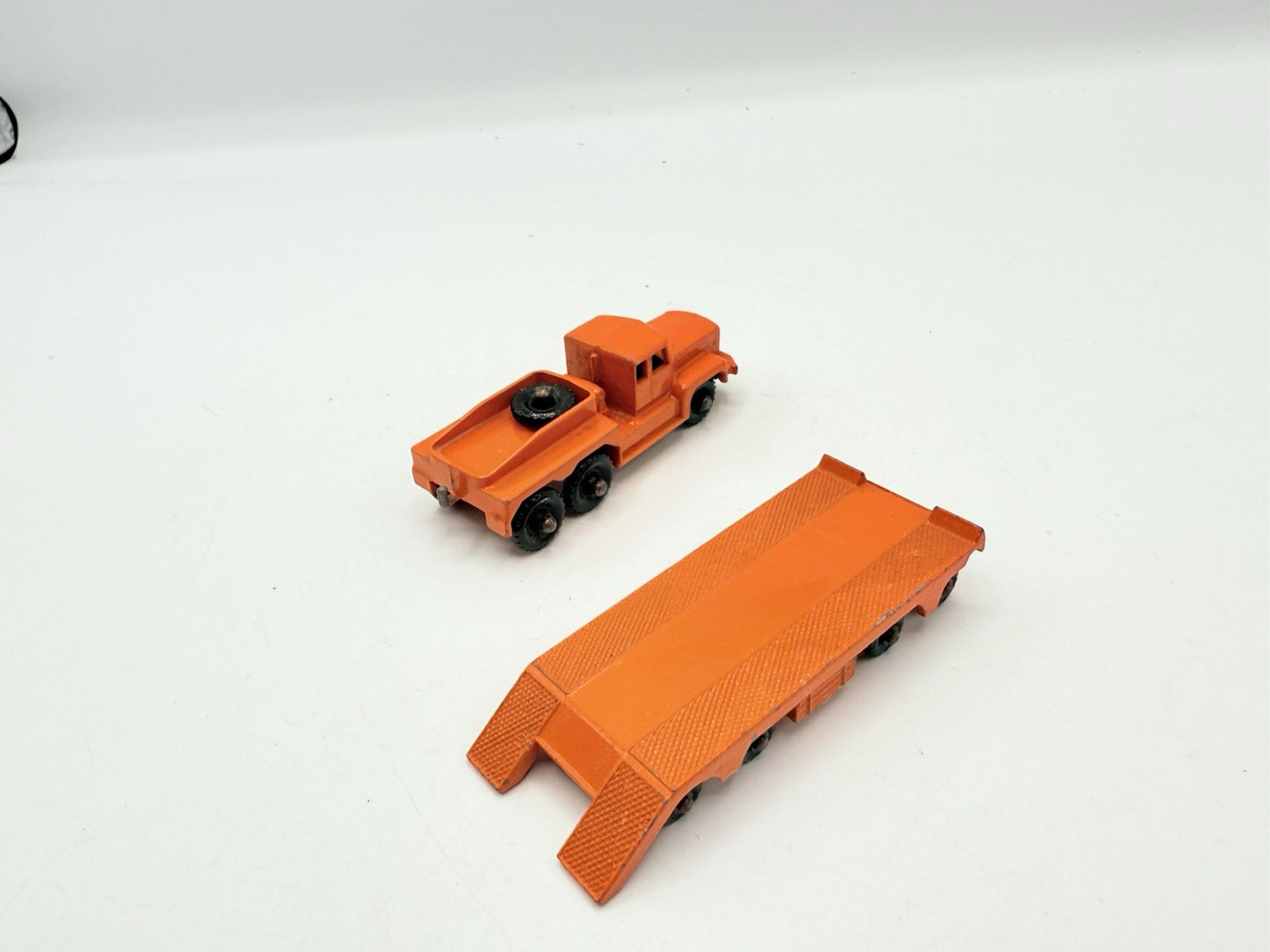Matchbox Lesney 15b Rotinoff Super Atlantic Tractor & 16b Trailer VGood Unboxed