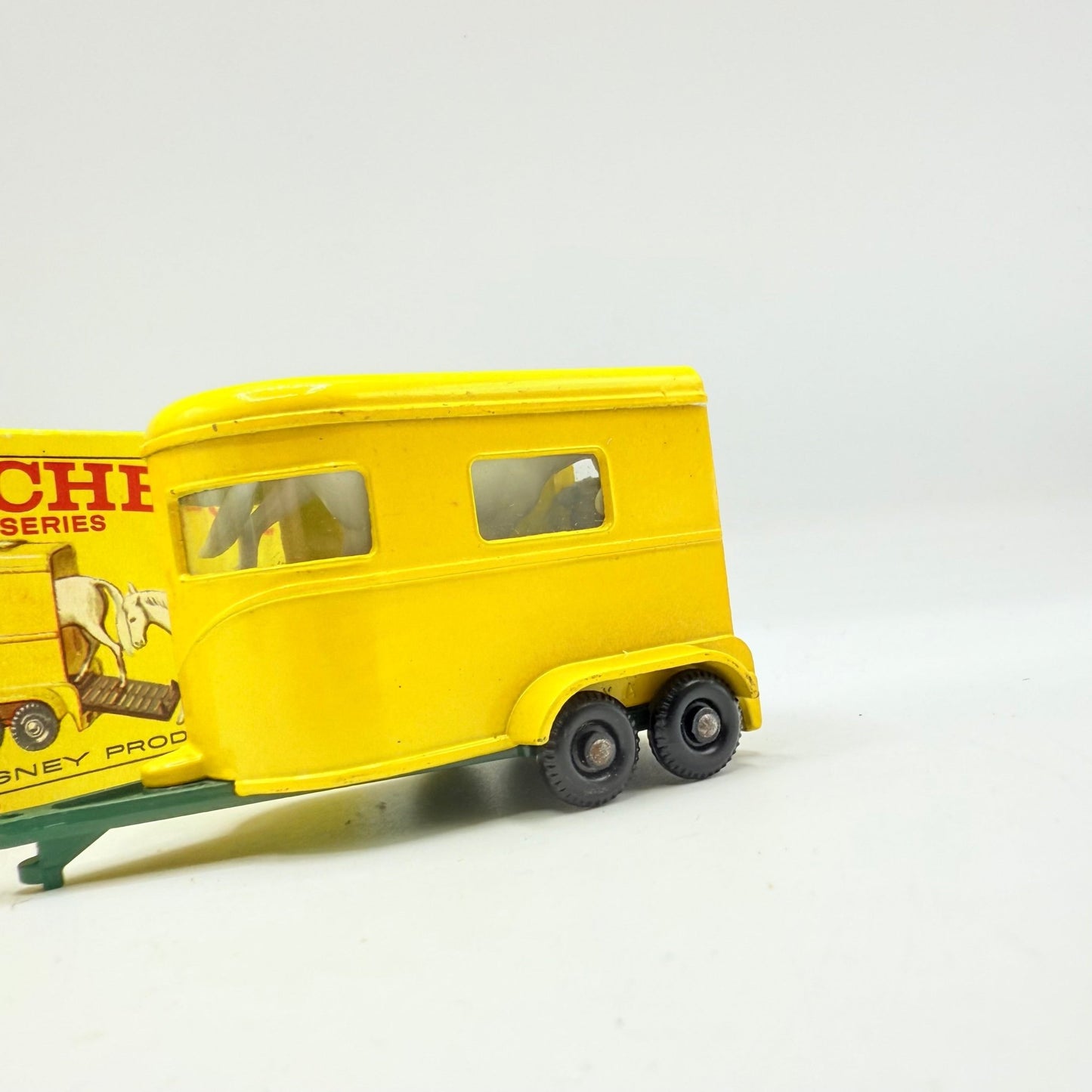Matchbox 43c Pony Trailer Green Base - Magic Matchbox