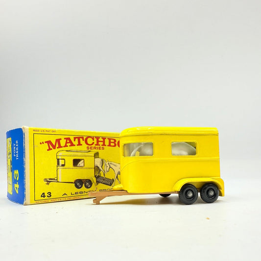 Matchbox 43c Pony Trailer Tan Base - Magic Matchbox