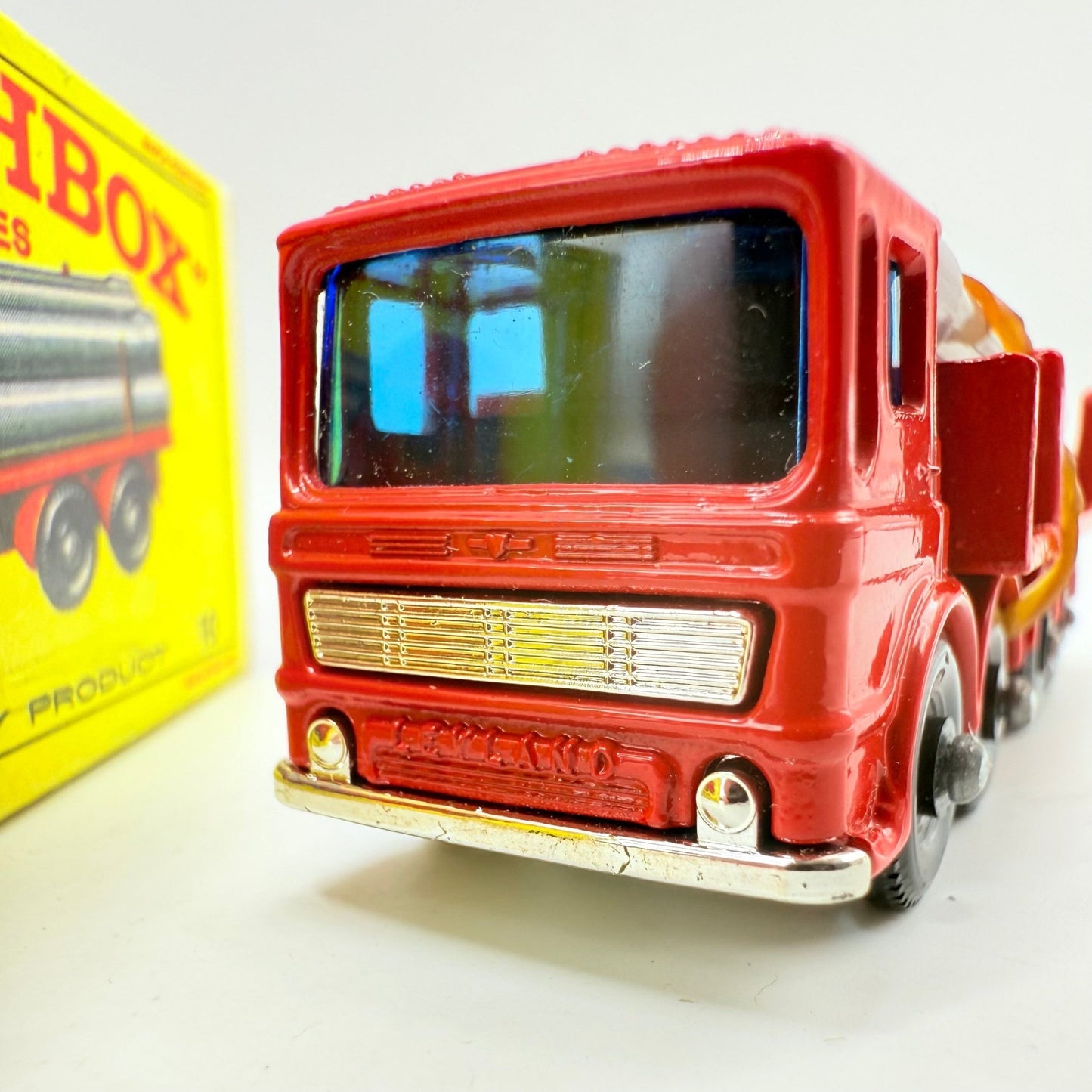 Matchbox Lesney 10d Leyland Pipe Truck - Magic Matchbox