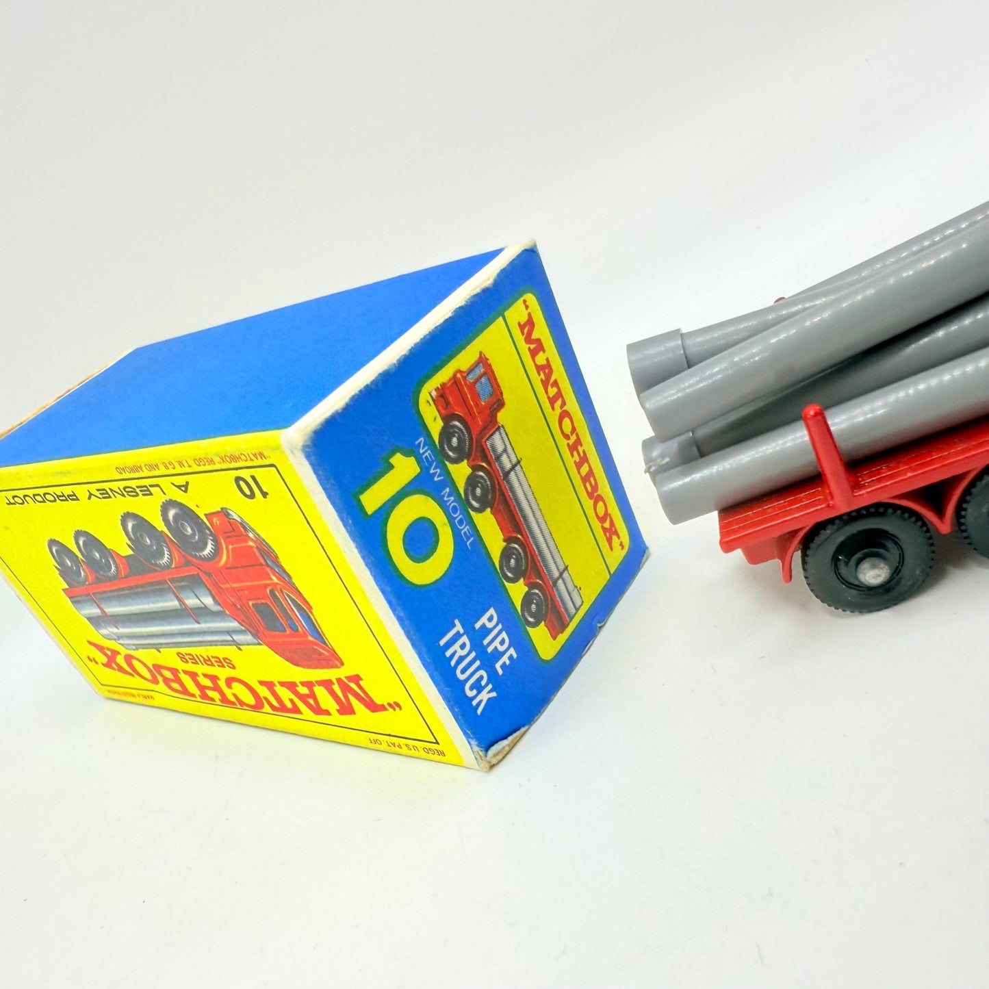 Matchbox Lesney 10d Leyland Pipe Truck - Magic Matchbox
