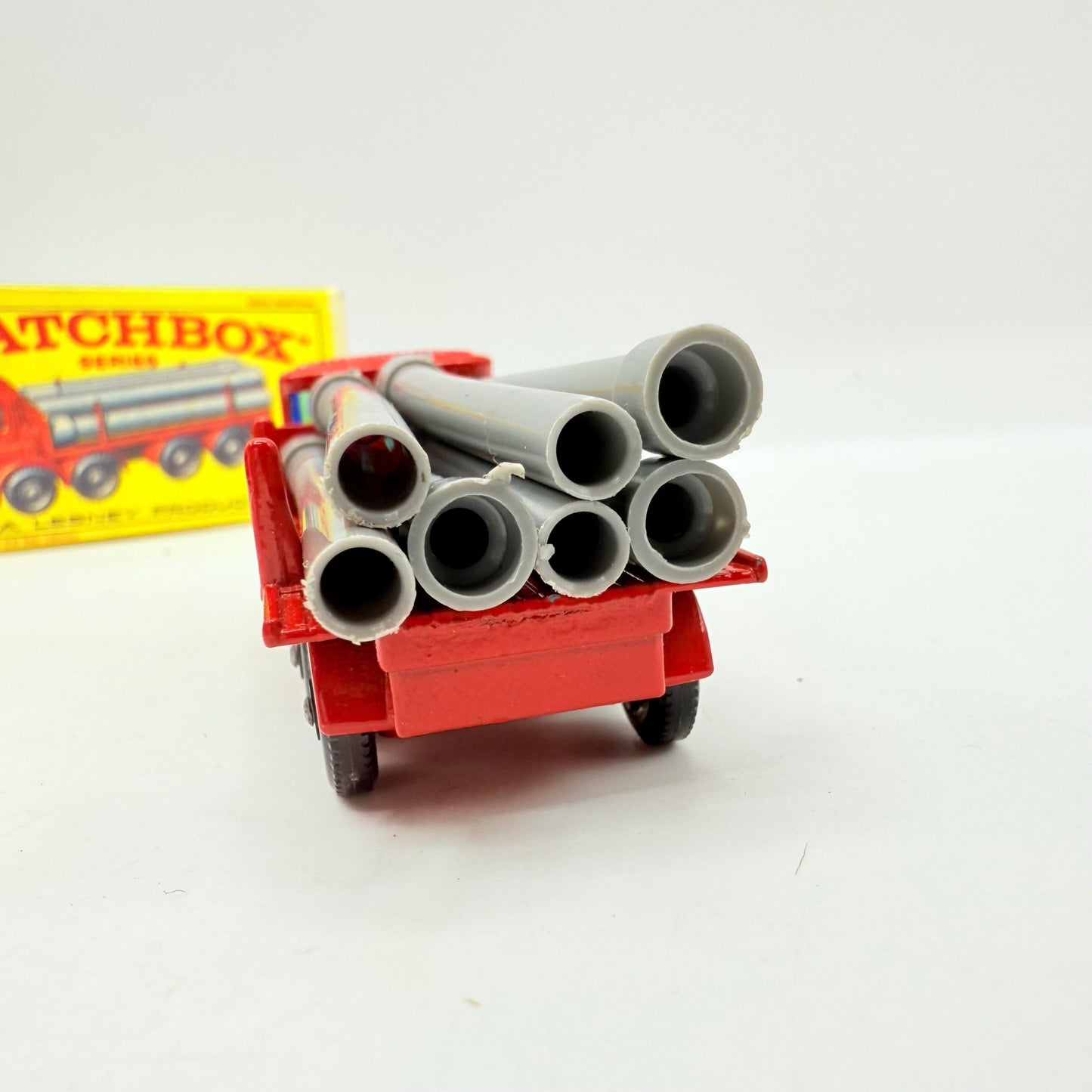 Matchbox Lesney 10d Leyland Pipe Truck - Magic Matchbox