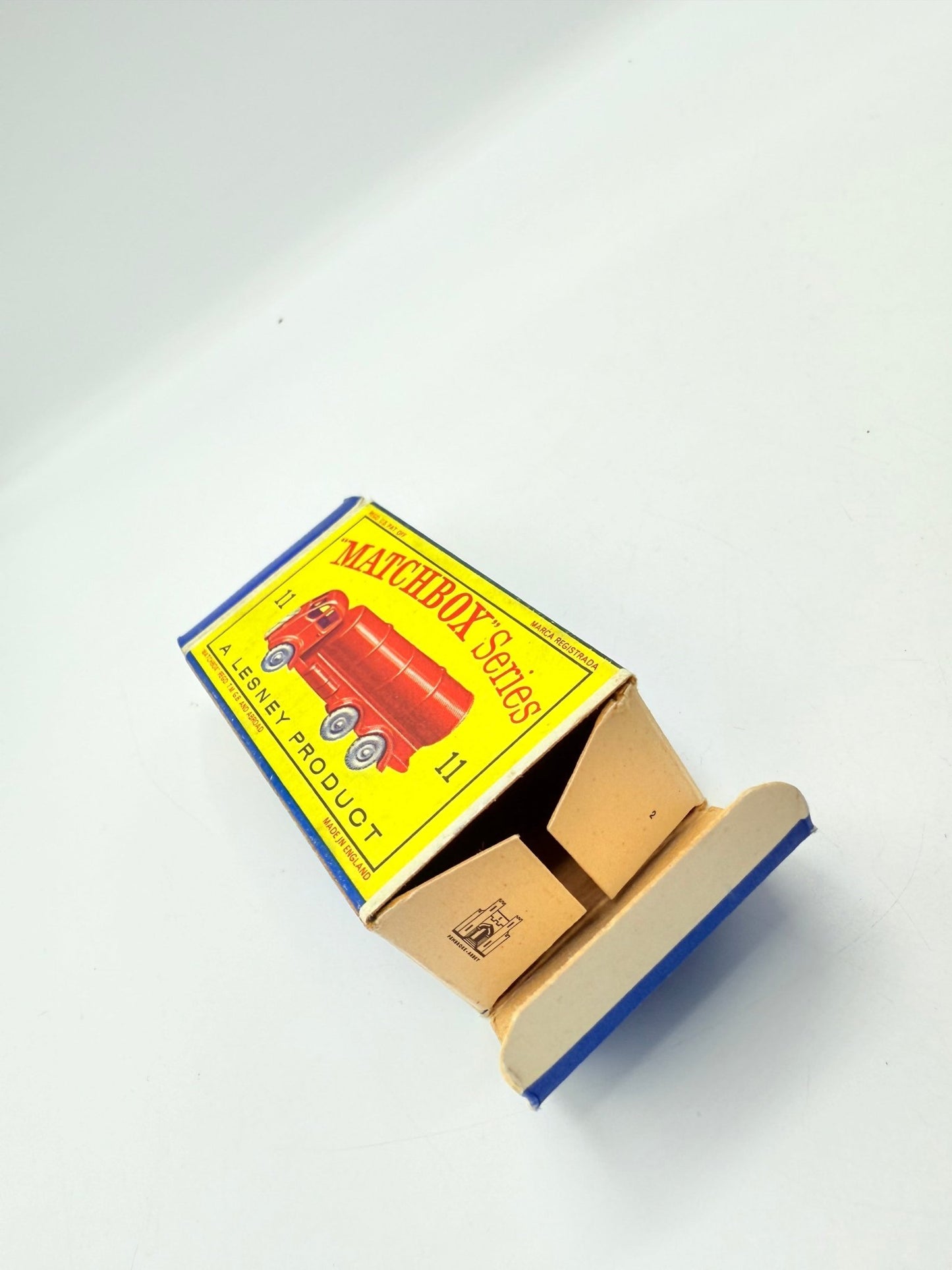 Matchbox Lesney 11b ERF Petrol Tanker GPW & D2 Type Box - Magic Matchbox