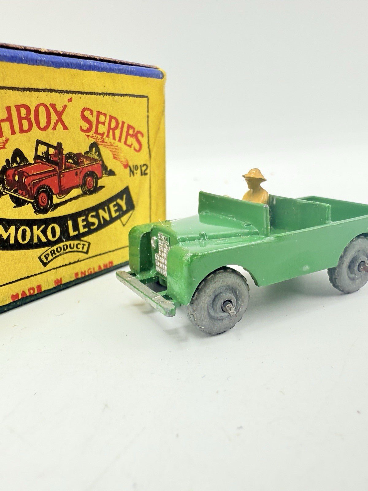 Matchbox Lesney 12a Land Rover MW - Magic Matchbox