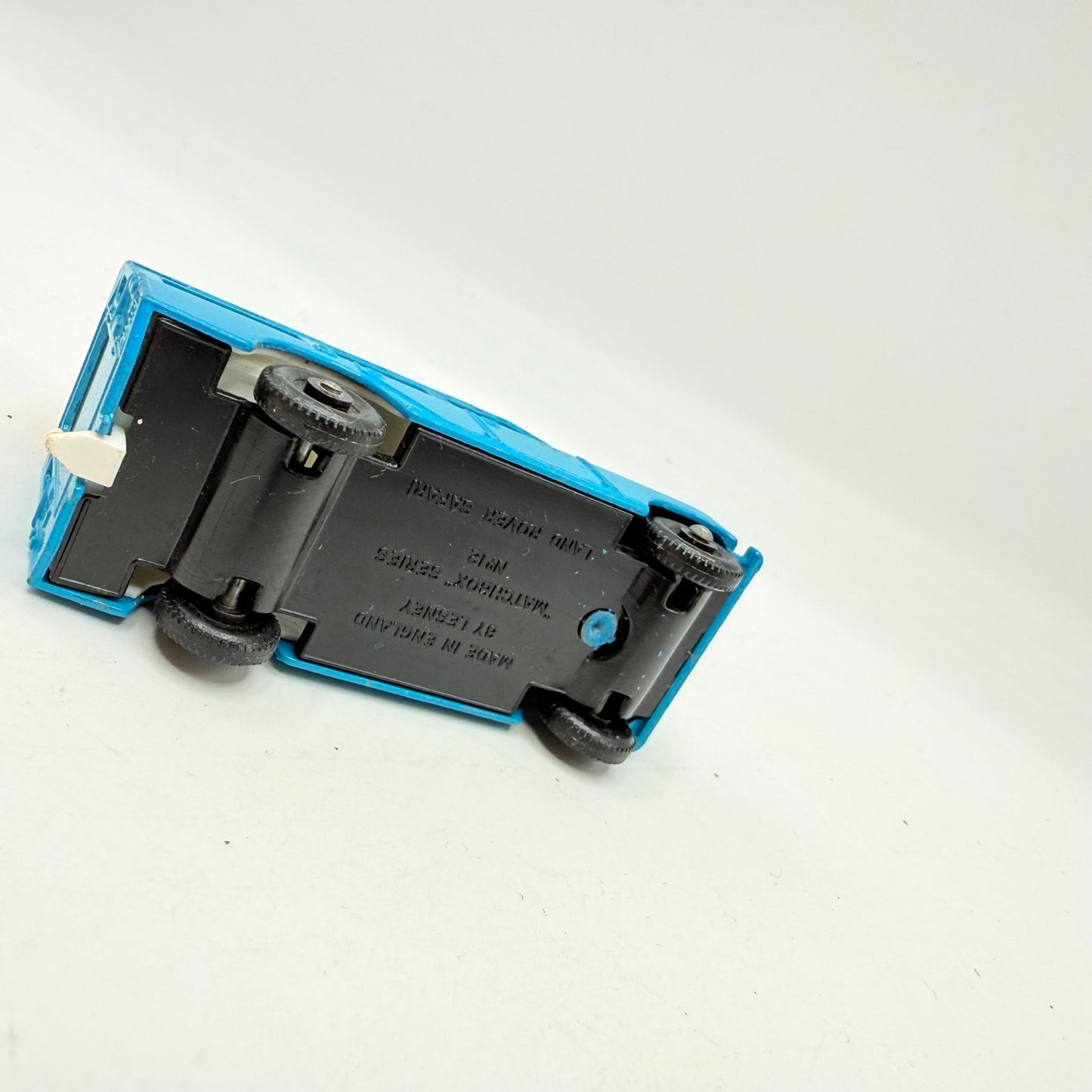 Matchbox Lesney 12c Land Rover Safari Blue - Magic Matchbox