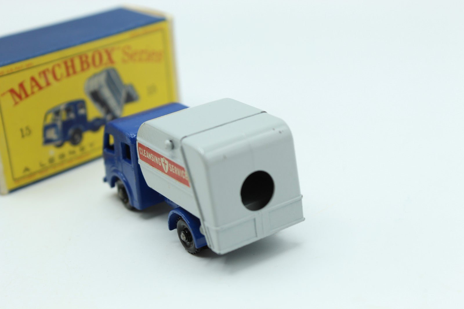 Matchbox Lesney 15c Dennis Tippax Refuse Collector - Magic Matchbox