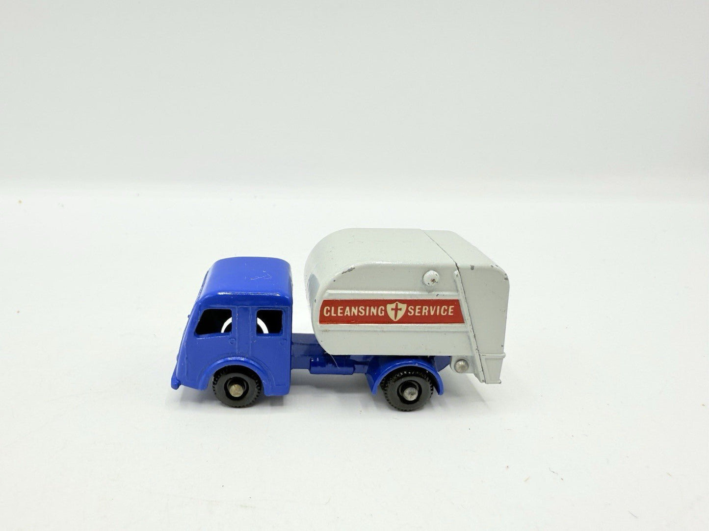 Matchbox Lesney 15c Dennis Tippax Refuse Collector - Magic Matchbox