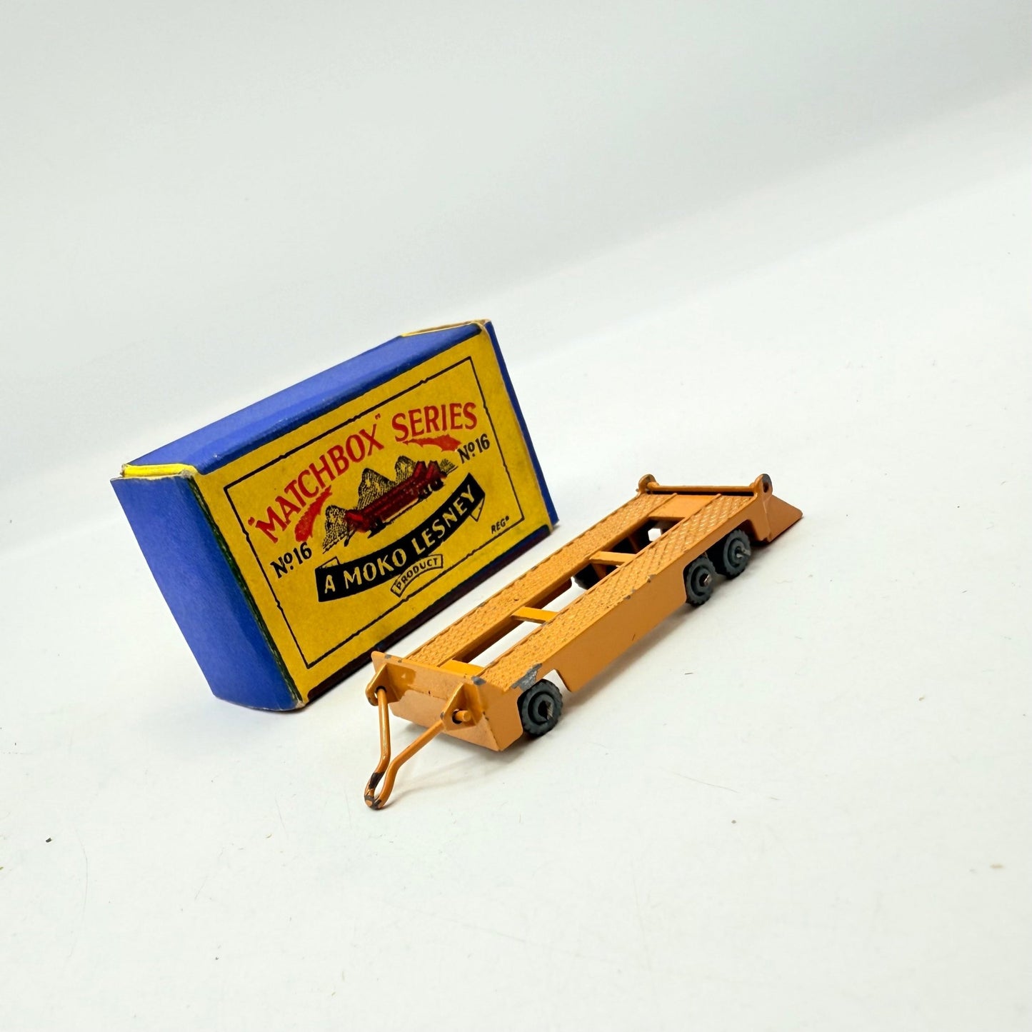 Matchbox Lesney 16a Transporter Trailer - Magic Matchbox