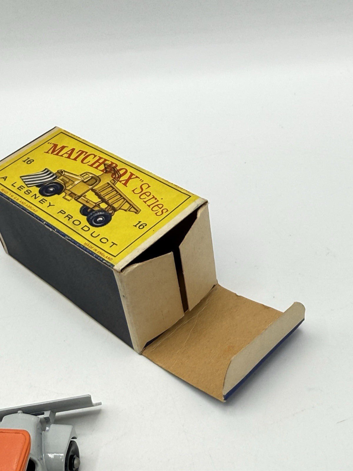 Matchbox Lesney 16c Scammell Snow Plough - Magic Matchbox