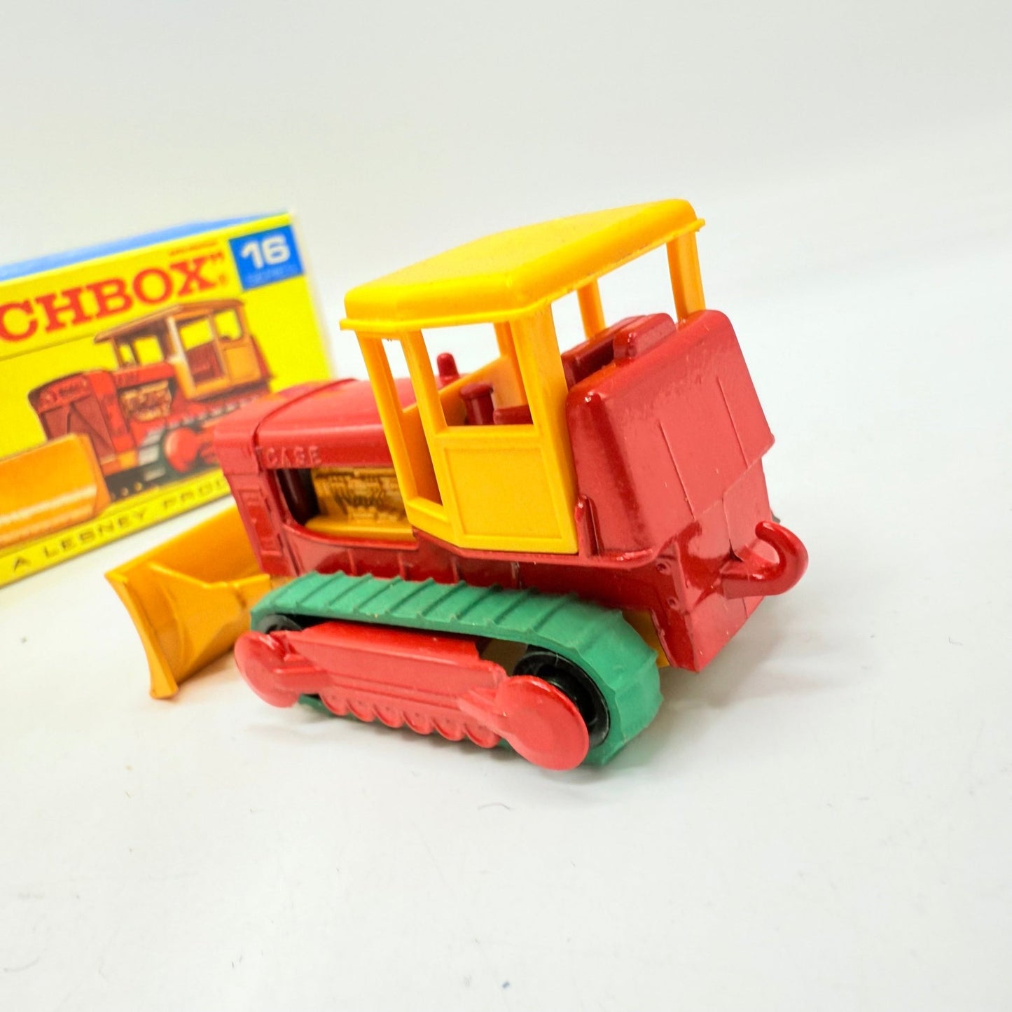 Matchbox Lesney 16d Case Tractor Good Tracks - Magic Matchbox
