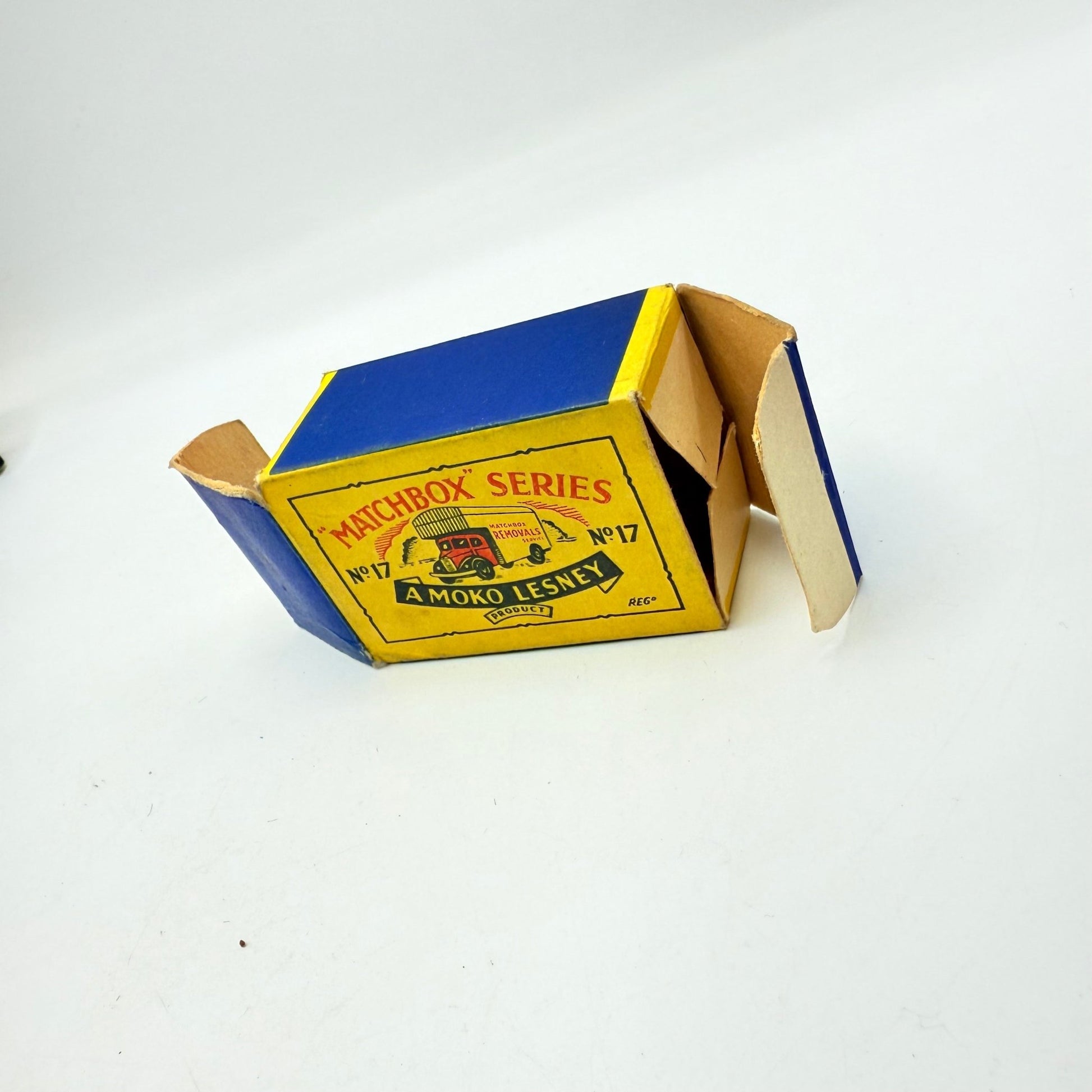 Matchbox Lesney 17a or 17b Bedford Removal Van Truck Box B2 - Magic Matchbox