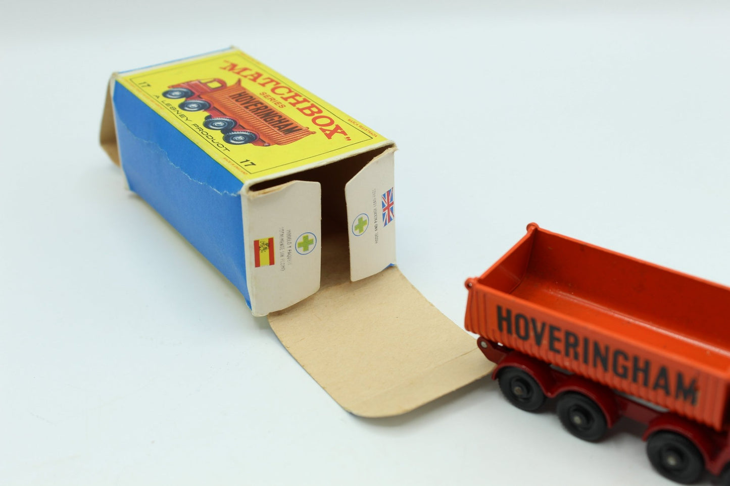 Matchbox Lesney 17d Foden Hoveringham Tipper Truck - Magic Matchbox