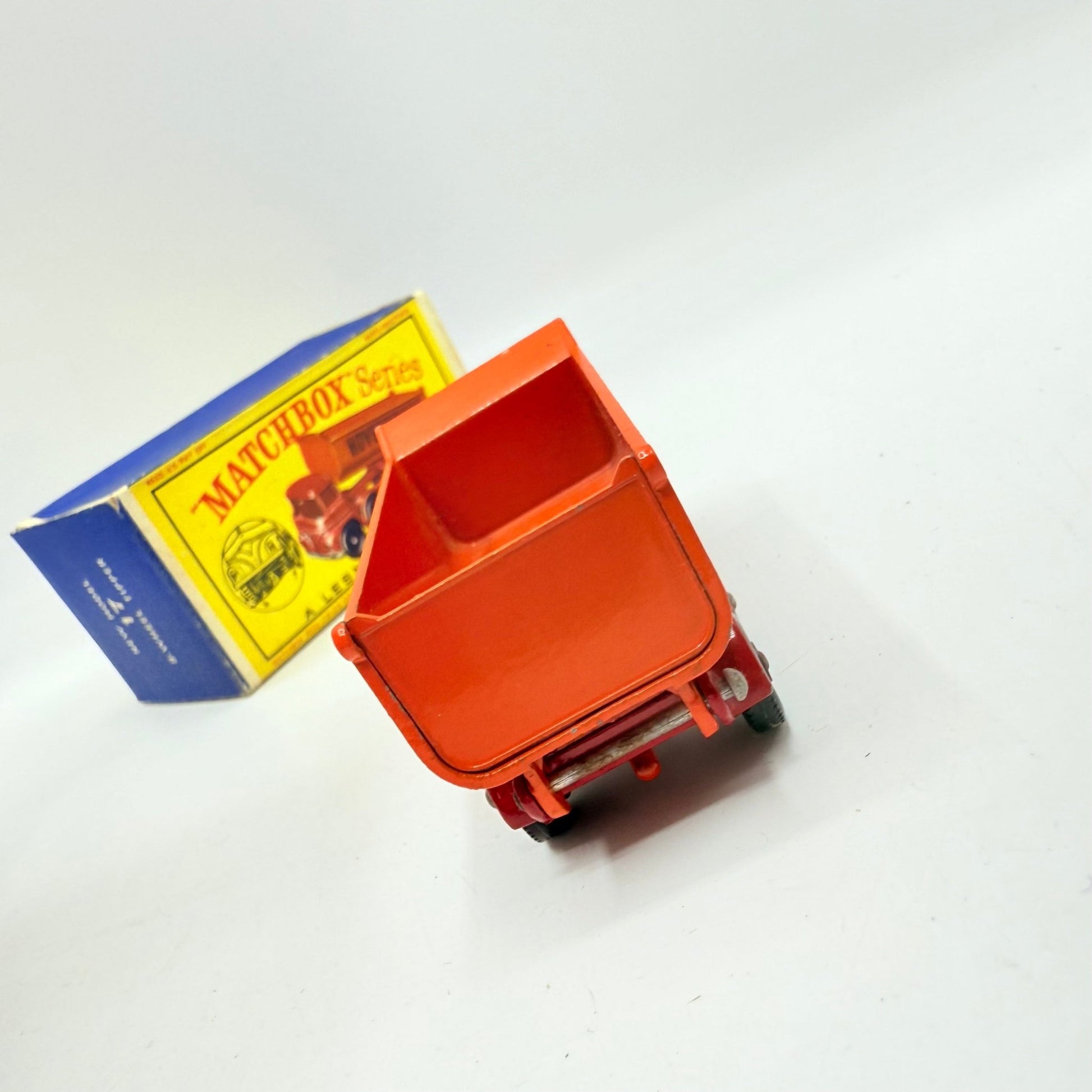 Matchbox Lesney 17d Foden Tipper Truck - Magic Matchbox