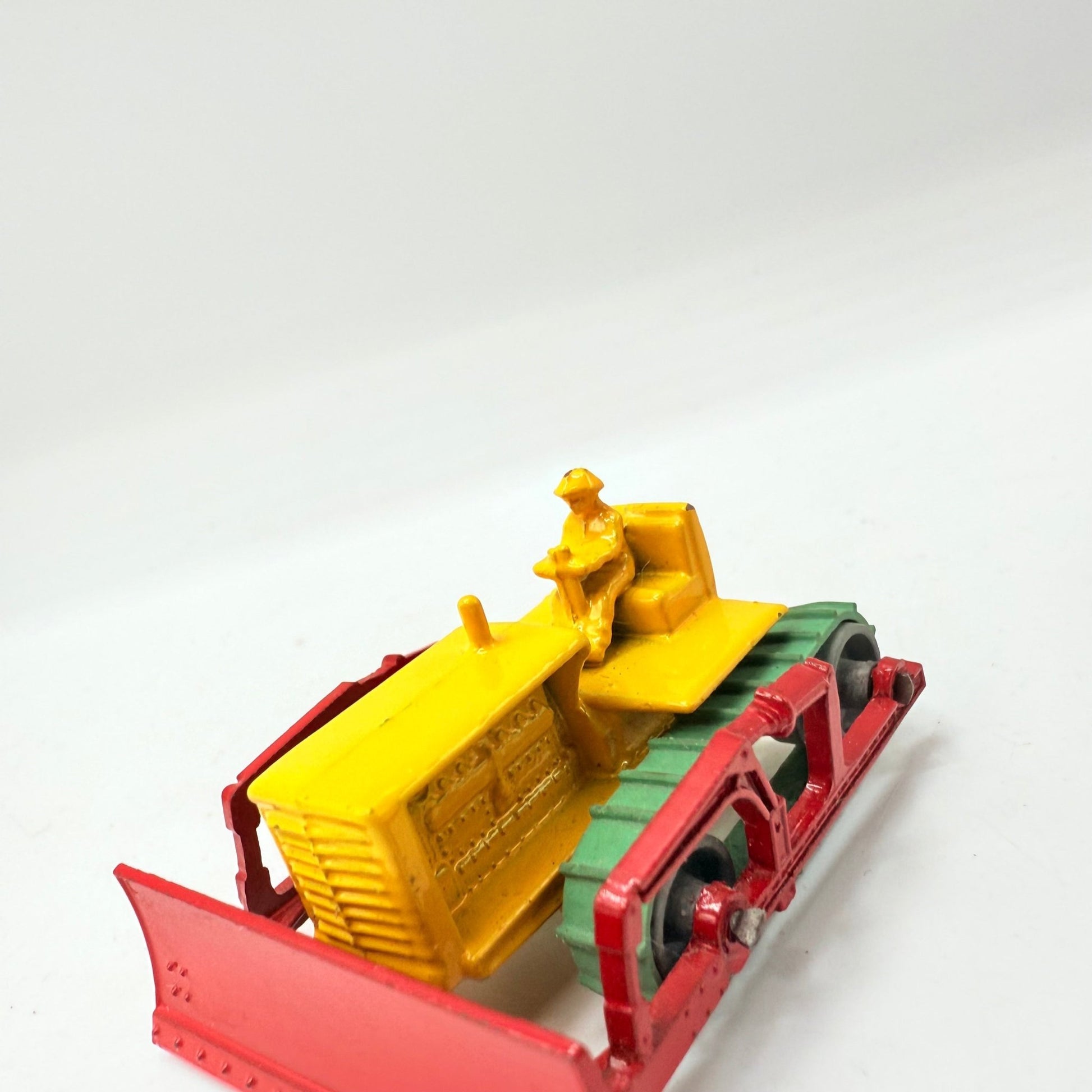 Matchbox Lesney 18a Caterpillar Bulldozer with good tracks - Magic Matchbox
