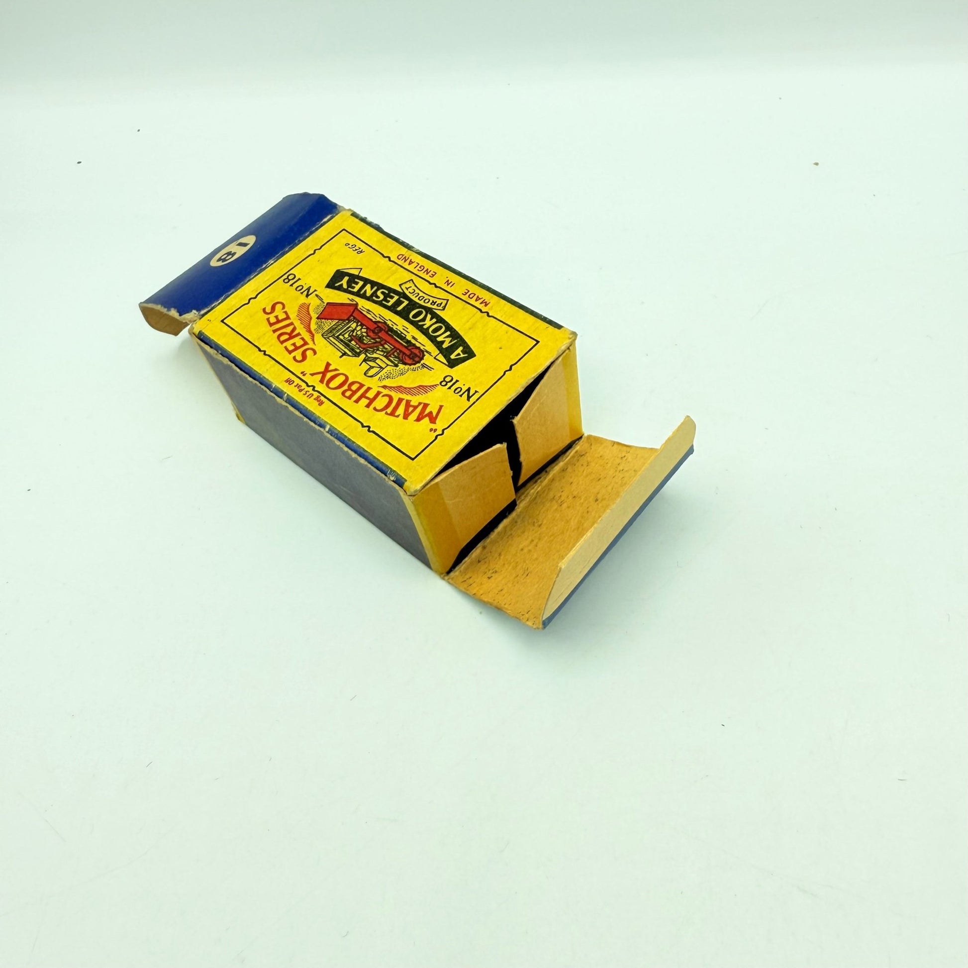 Matchbox Lesney 18b Caterpillar Bulldozer MW - Magic Matchbox