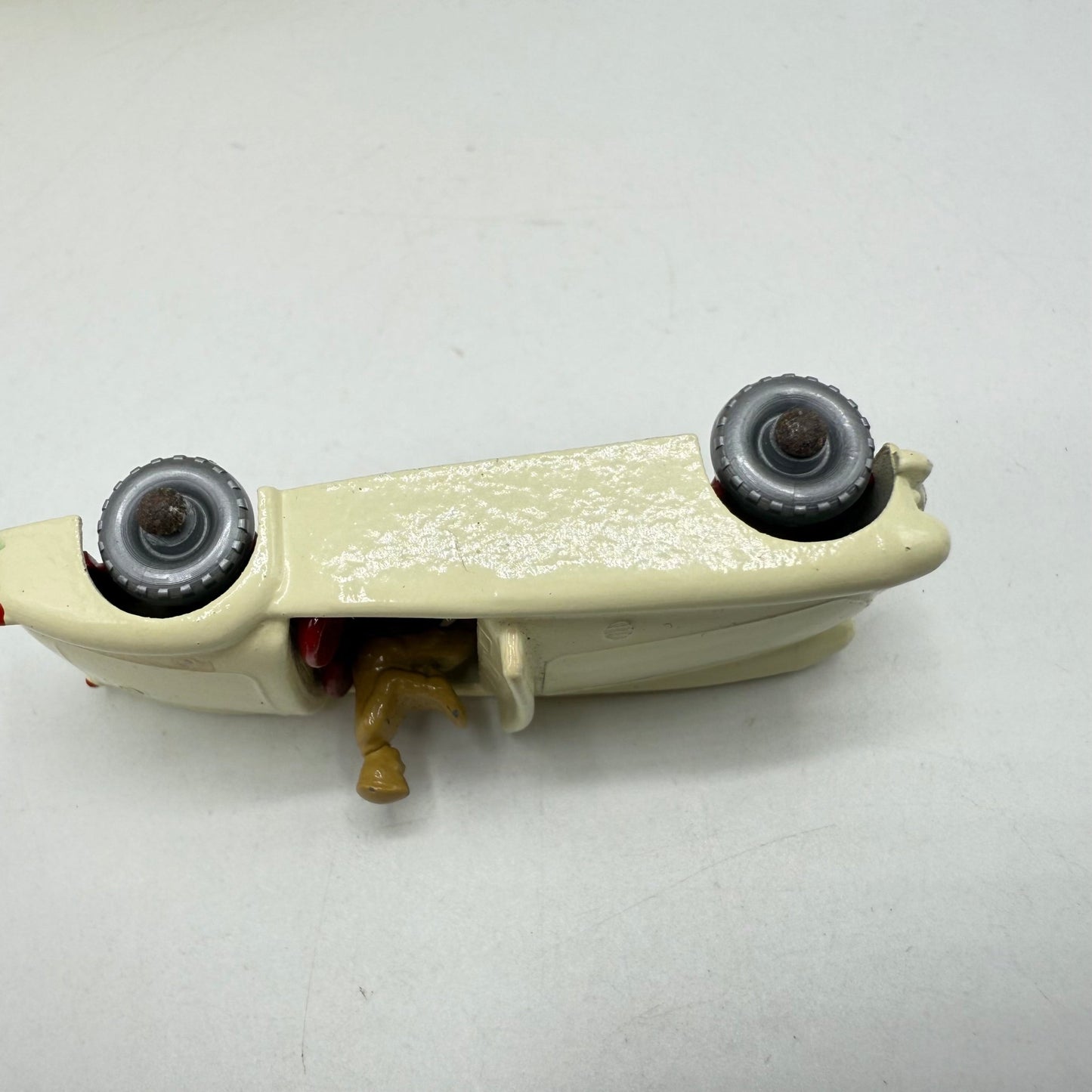 Matchbox Lesney 19b MGA Very RARE SILVER WHEELS - Magic Matchbox