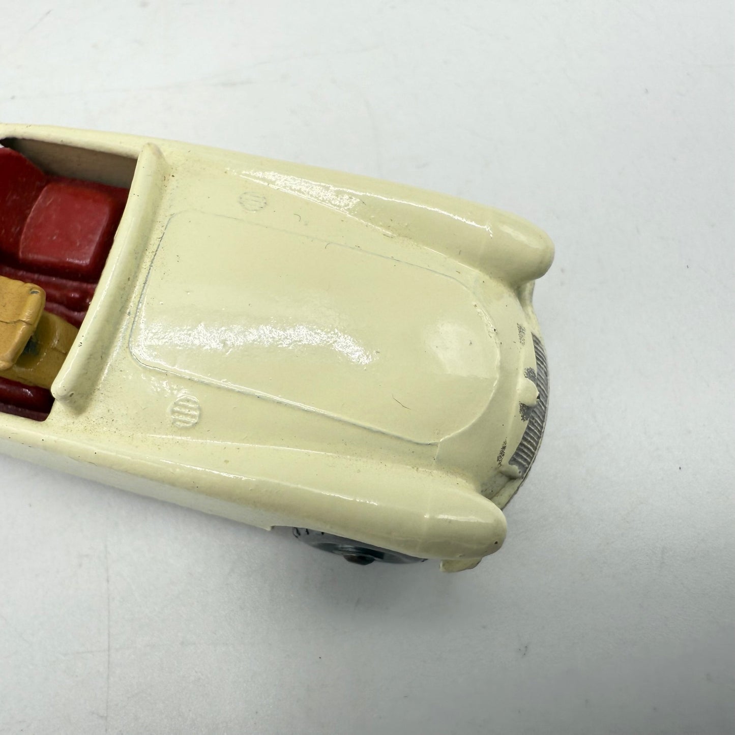 Matchbox Lesney 19b MGA Very RARE SILVER WHEELS - Magic Matchbox