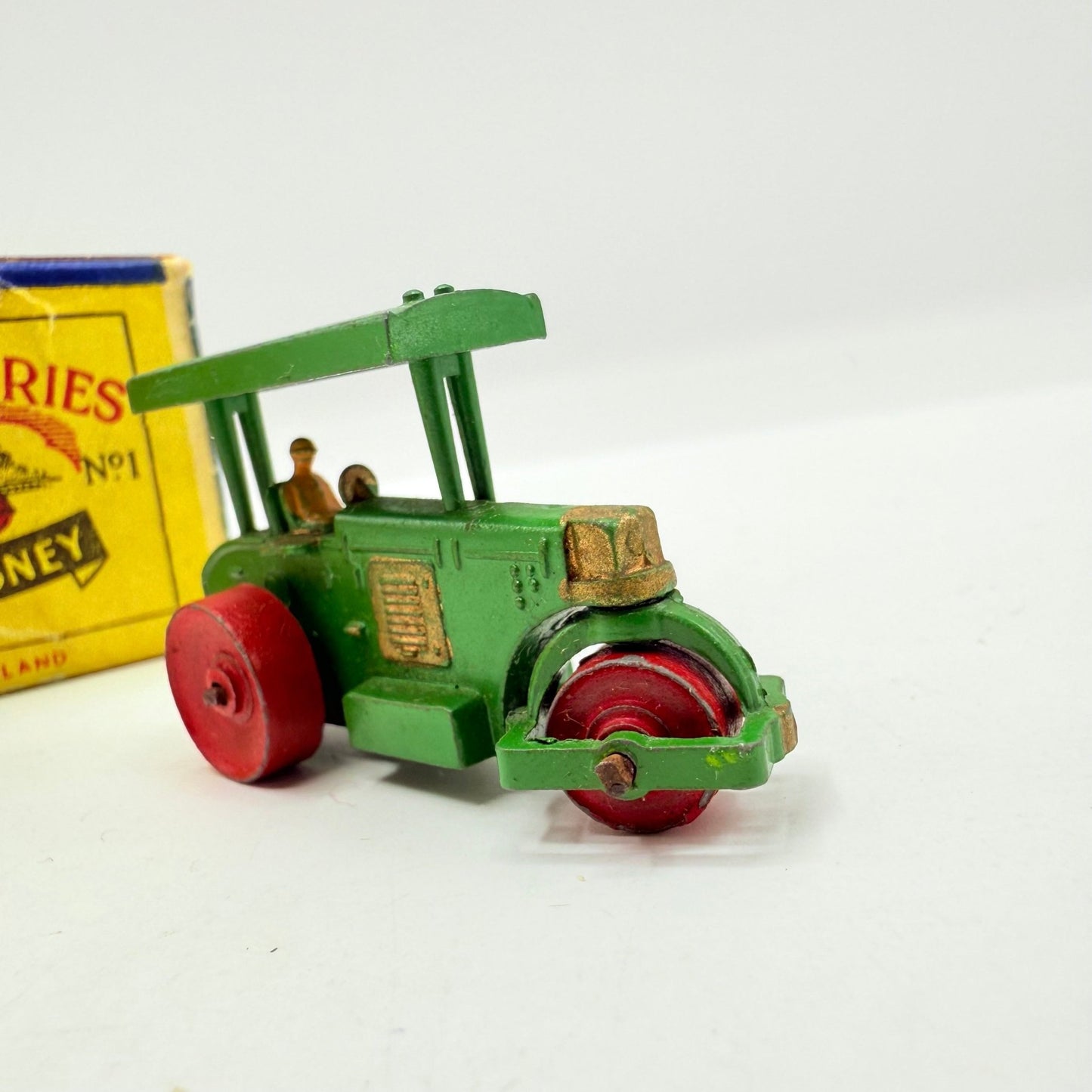 Matchbox Lesney 1a Aveling Barford Diesel Road Roller with Repaired Script Box - Magic Matchbox