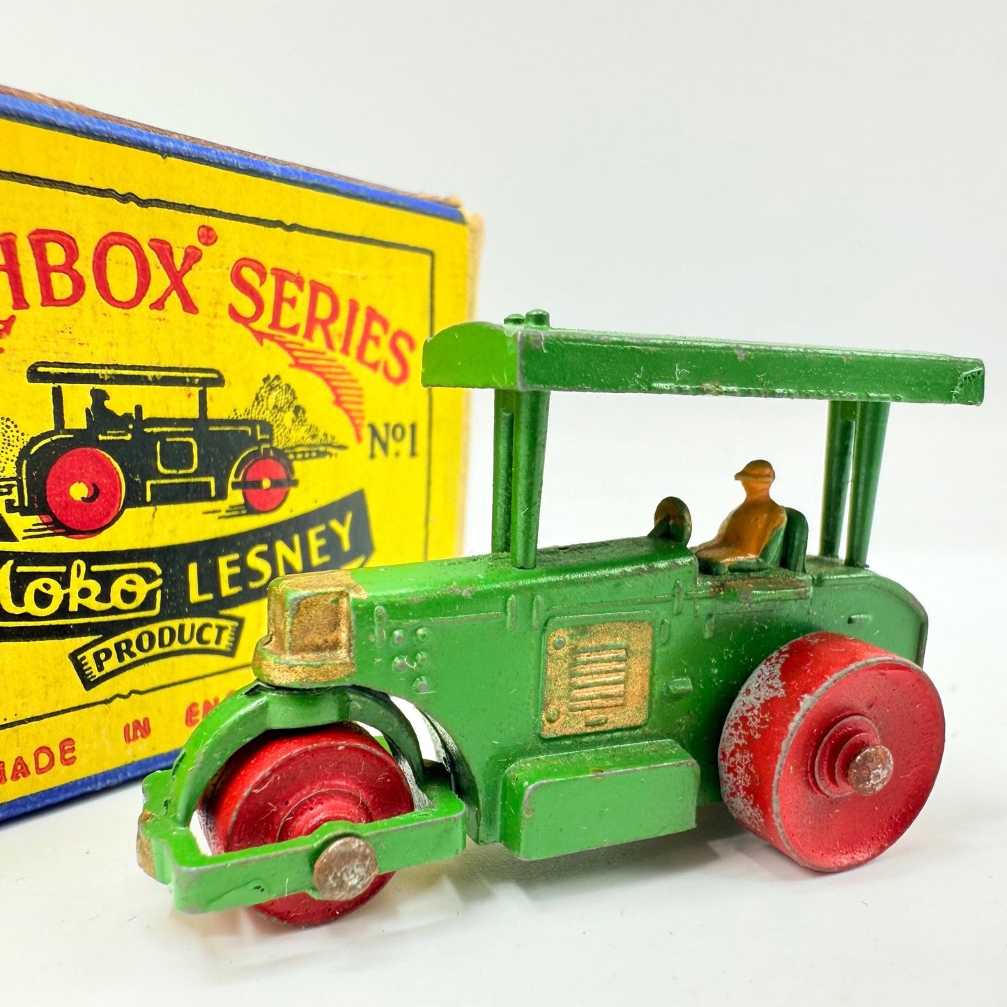 Matchbox Lesney 1a Road Roller with Rare SCRIPT BOX - Magic Matchbox