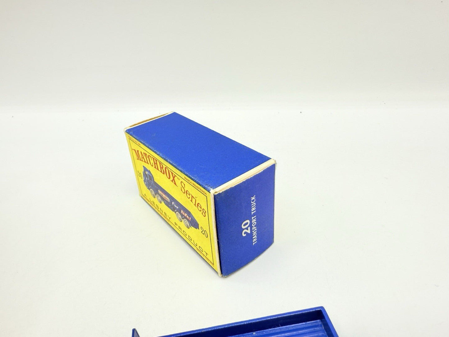Matchbox Lesney 20b ERF 'Ever Ready' 68G 8 Wheeler Truck Very Near Mint & Boxed - Magic Matchbox