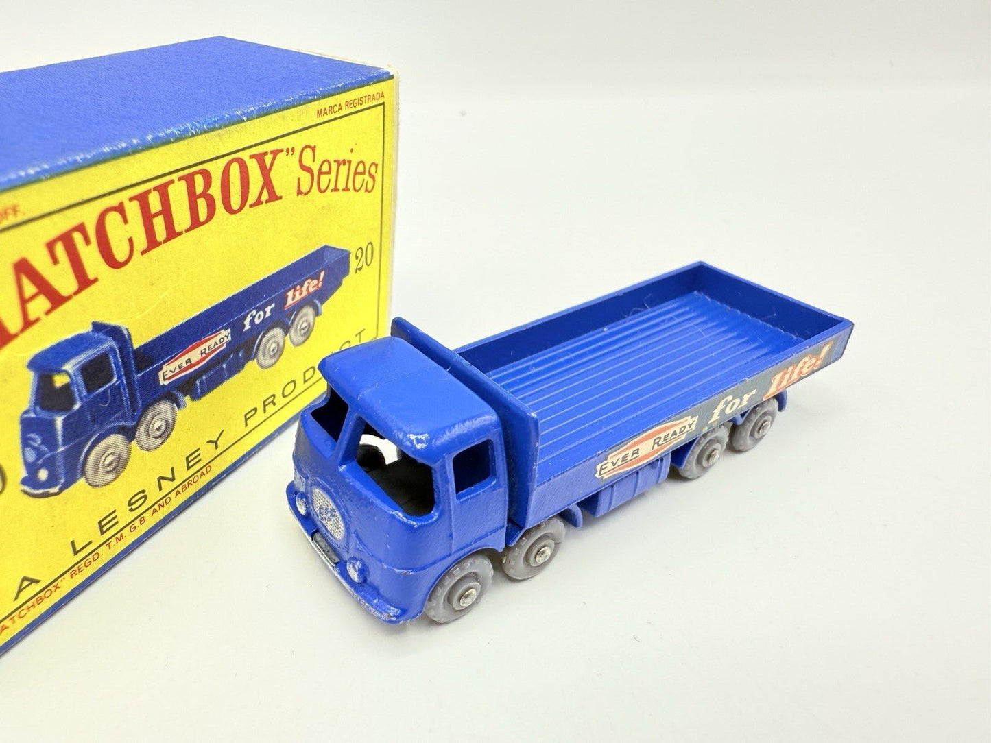 Matchbox Lesney 20b ERF 'Ever Ready' 68G 8 Wheeler Truck Very Near Mint & Boxed - Magic Matchbox