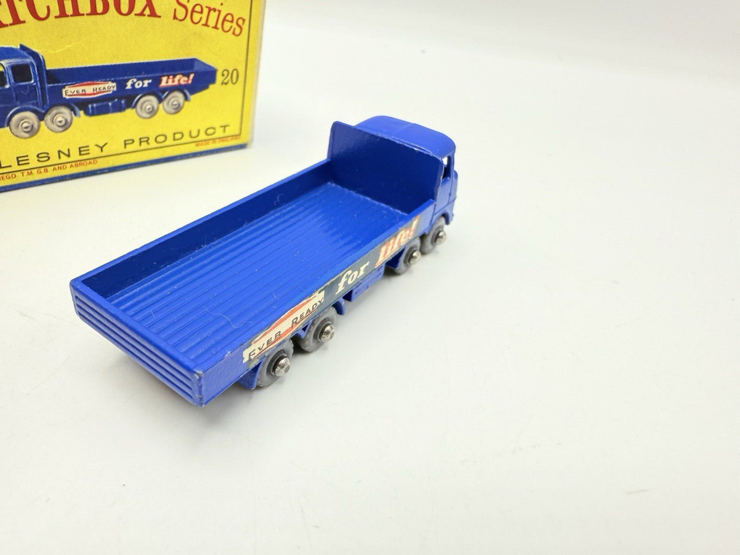 Matchbox Lesney 20b ERF 'Ever Ready' 68G 8 Wheeler Truck Very Near Mint & Boxed - Magic Matchbox