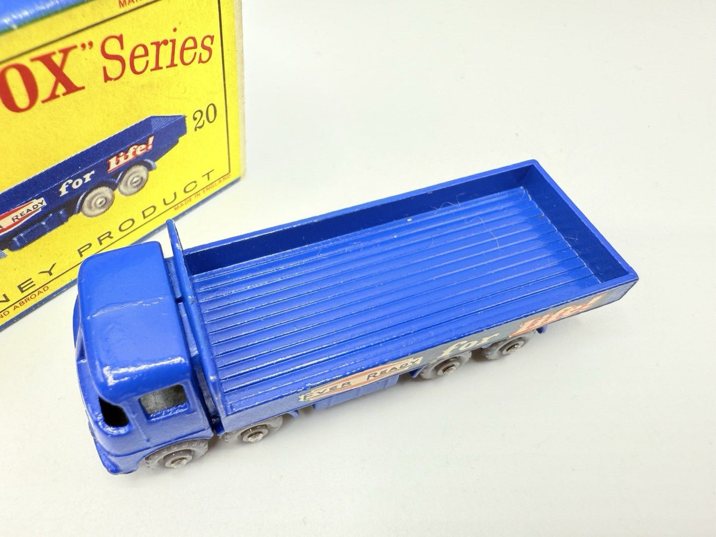 Matchbox Lesney 20b ERF 'Ever Ready' 68G 8 Wheeler Truck Very Near Mint & Boxed - Magic Matchbox