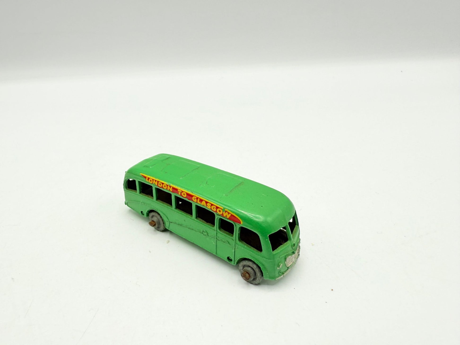 Matchbox Lesney 21a Bedford Coach (57mm) London to Glasgow - MW - Magic Matchbox