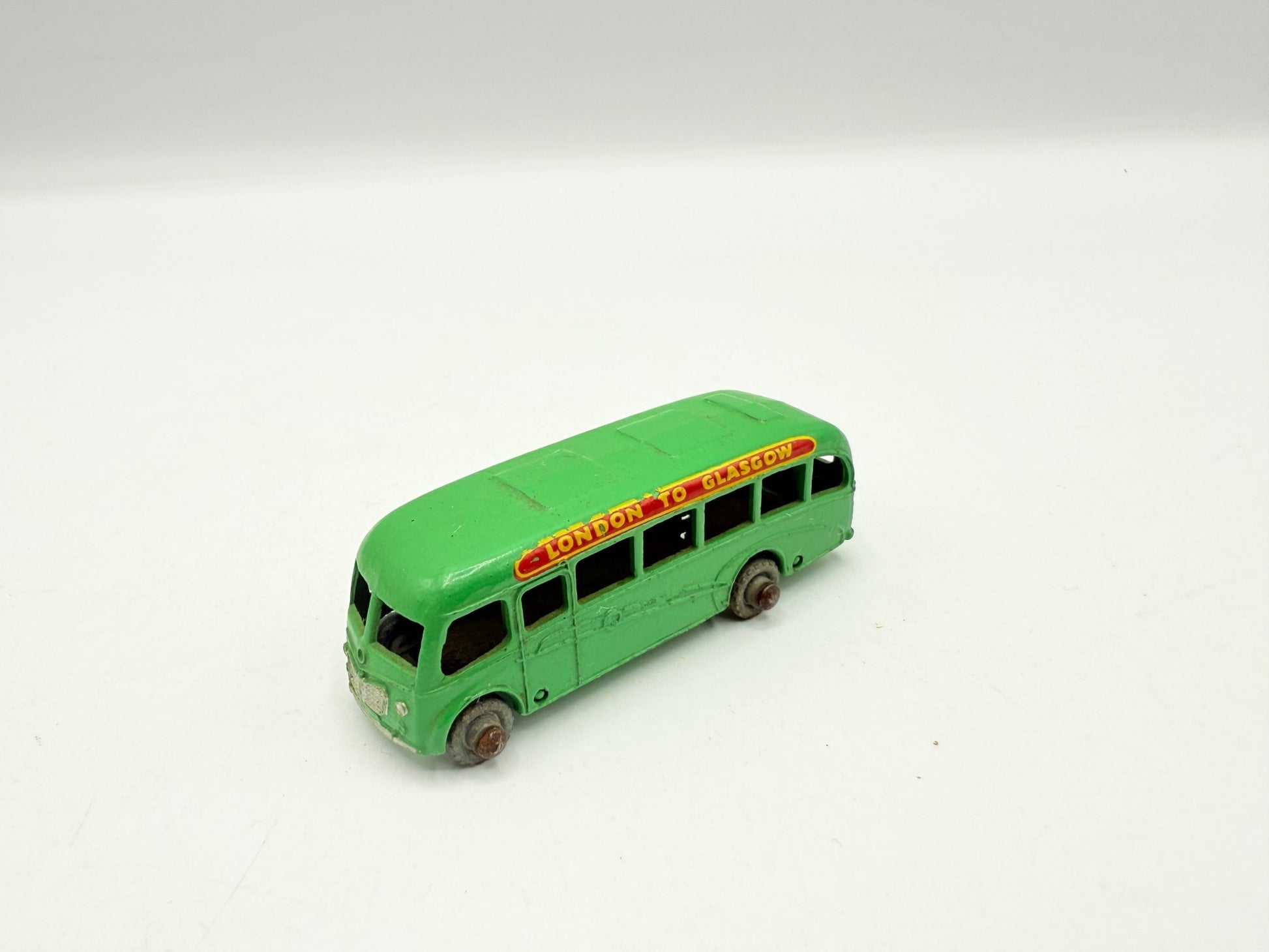 Matchbox Lesney 21a Bedford Coach (57mm) London to Glasgow - MW - Magic Matchbox