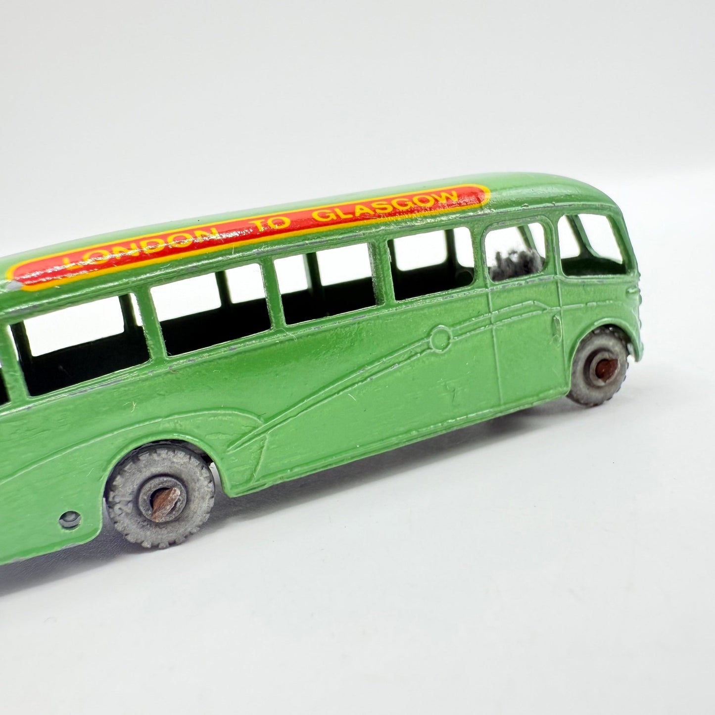Matchbox Lesney 21b Bedford Duple Coach MW - Magic Matchbox