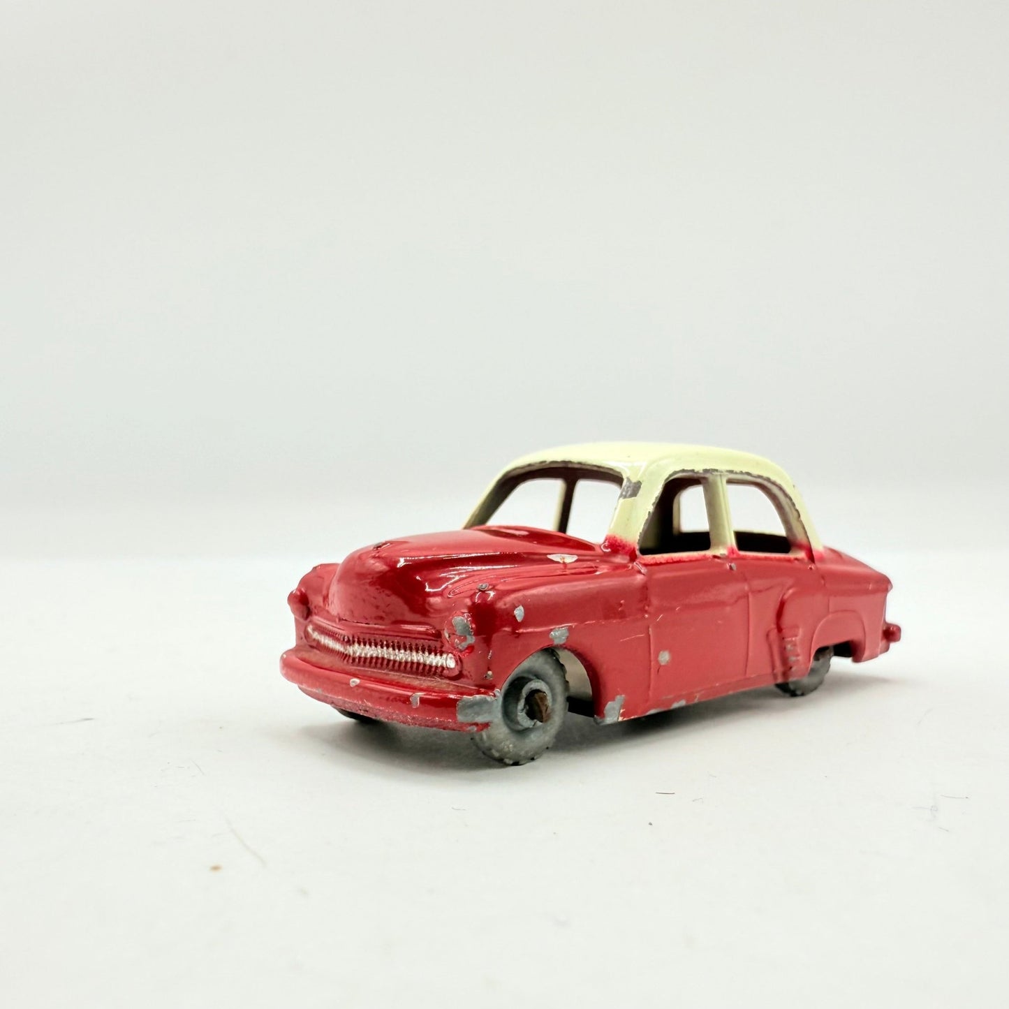 Matchbox Lesney 22a Vauxhall Cresta - Magic Matchbox