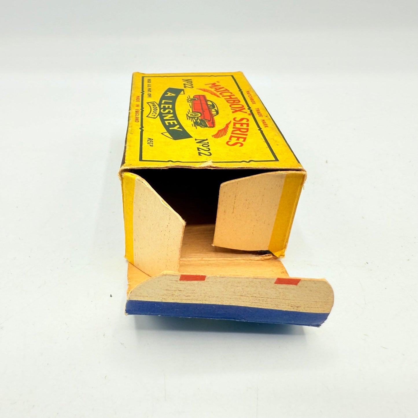 Matchbox Lesney 22b Vauxhall Cresta Empty Type C Box - Magic Matchbox