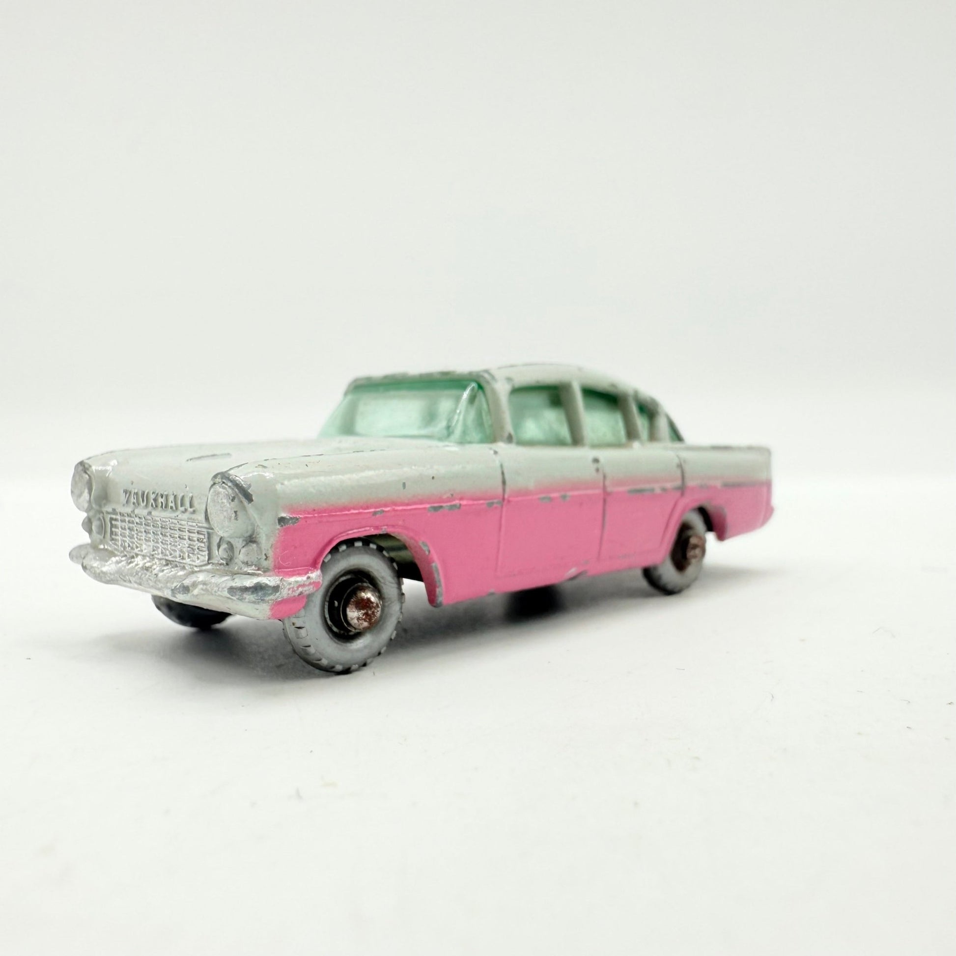 Matchbox Lesney 22b Vauxhall Cresta PA UB SPW - Magic Matchbox