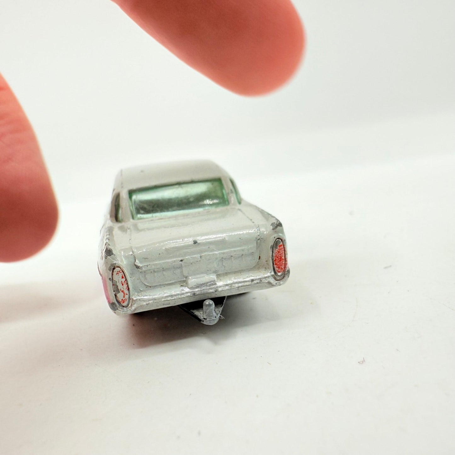 Matchbox Lesney 22b Vauxhall Cresta PA UB SPW - Magic Matchbox