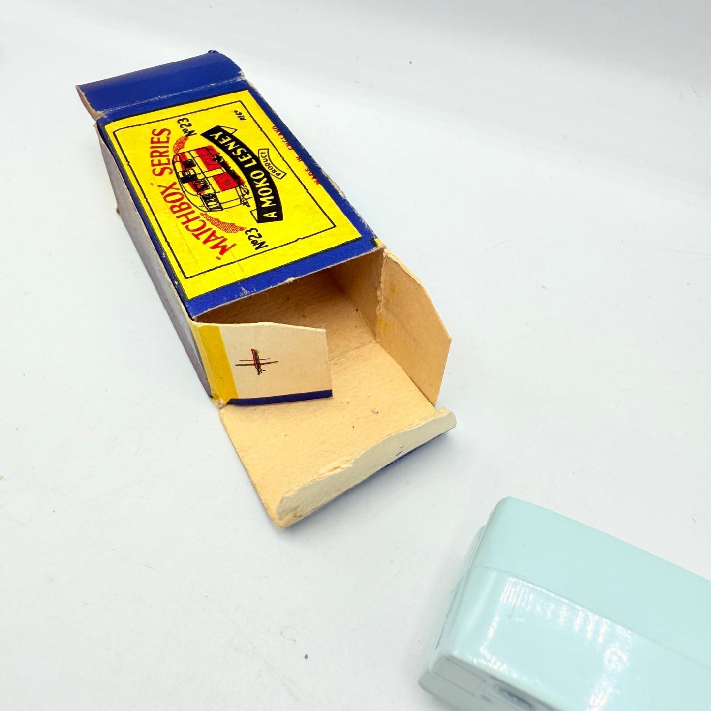 Matchbox Lesney 23a Berkeley Cavalier Caravan MW - Magic Matchbox