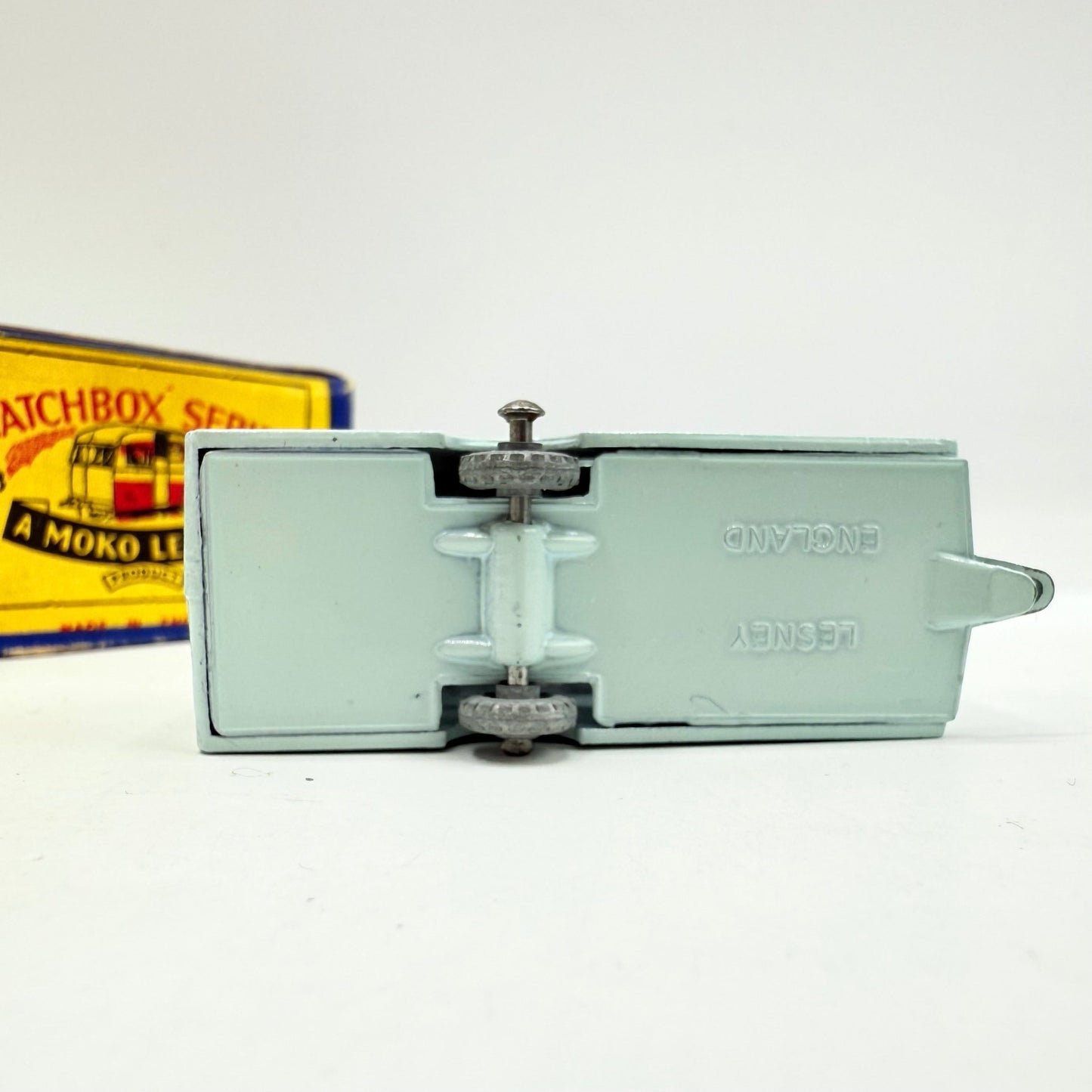 Matchbox Lesney 23a Berkeley Cavalier Caravan MW - Magic Matchbox