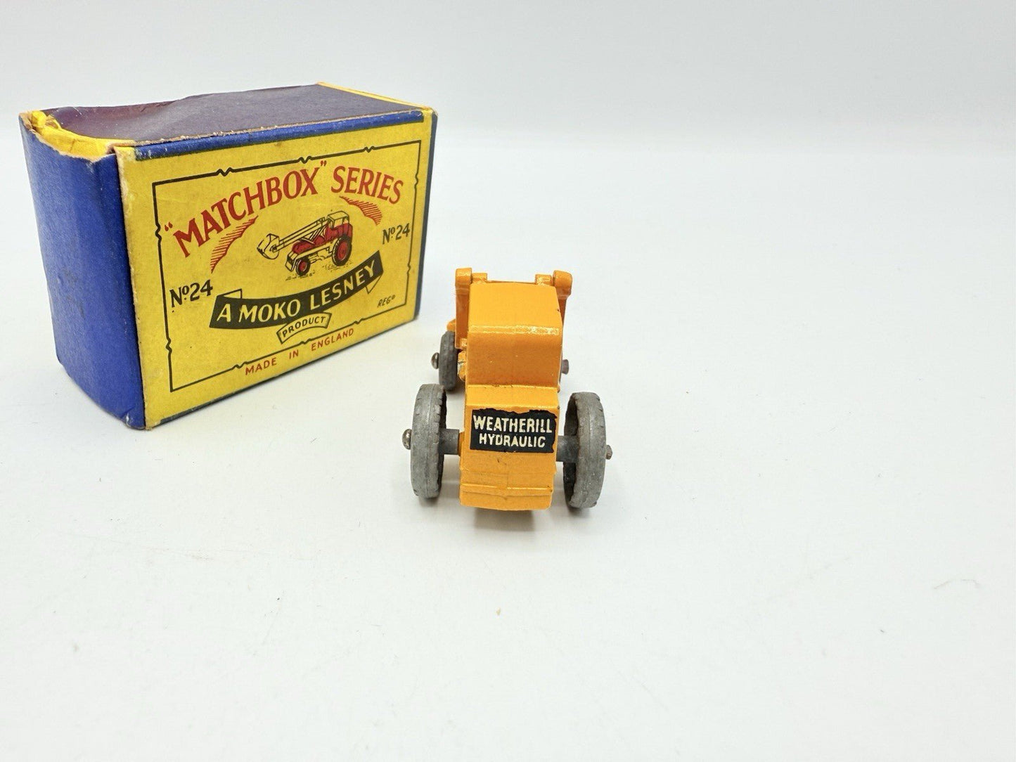 Matchbox Lesney 24a Weatherill Hydraulic Excavator - Magic Matchbox