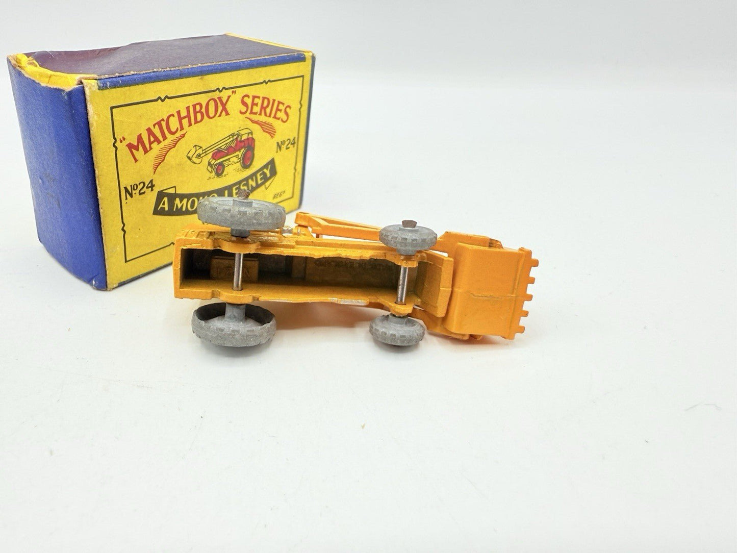 Matchbox Lesney 24a Weatherill Hydraulic Excavator - Magic Matchbox