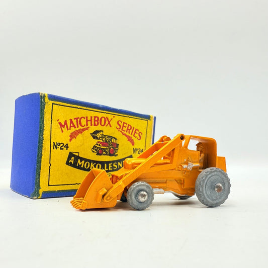 Matchbox Lesney 24a Weatherill Hydraulic Excavator MW - Magic Matchbox