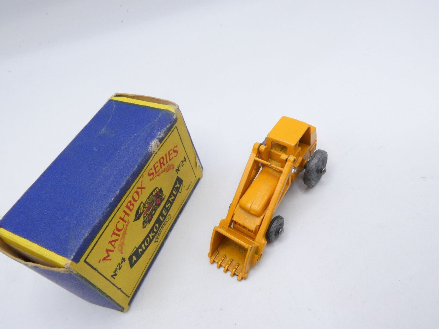 Matchbox Lesney 24a Weatherill Hydraulic Excavator MW - Magic Matchbox