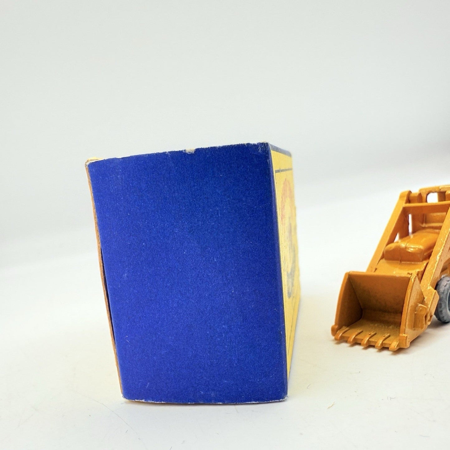 Matchbox Lesney 24a Weatherill Hydraulic Excavator & Original Box - Magic Matchbox