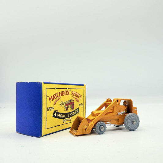 Matchbox Lesney 24a Weatherill Hydraulic Excavator & Original Box - Magic Matchbox