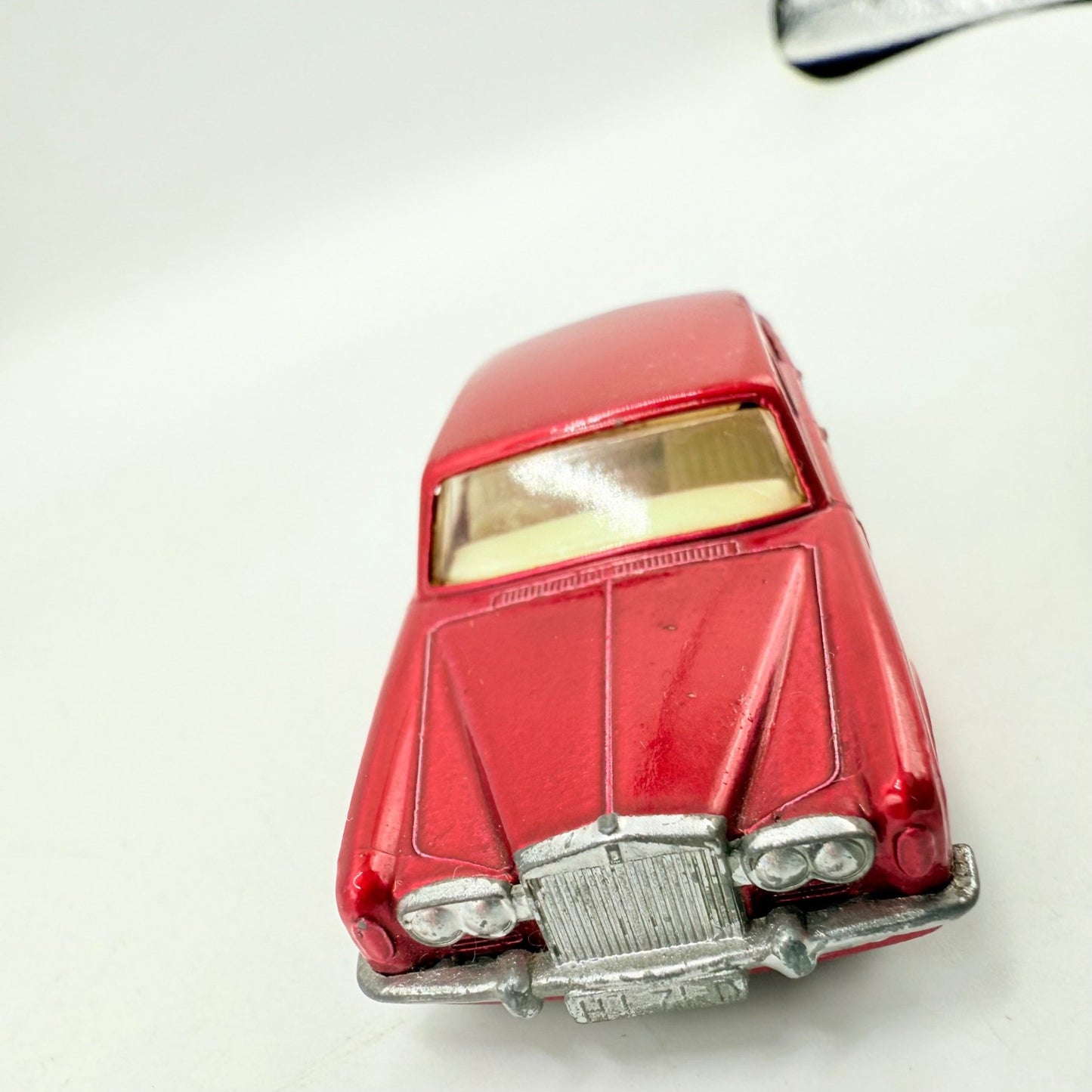 Matchbox Lesney 24c Rolls Royce Silver Shadow - Magic Matchbox