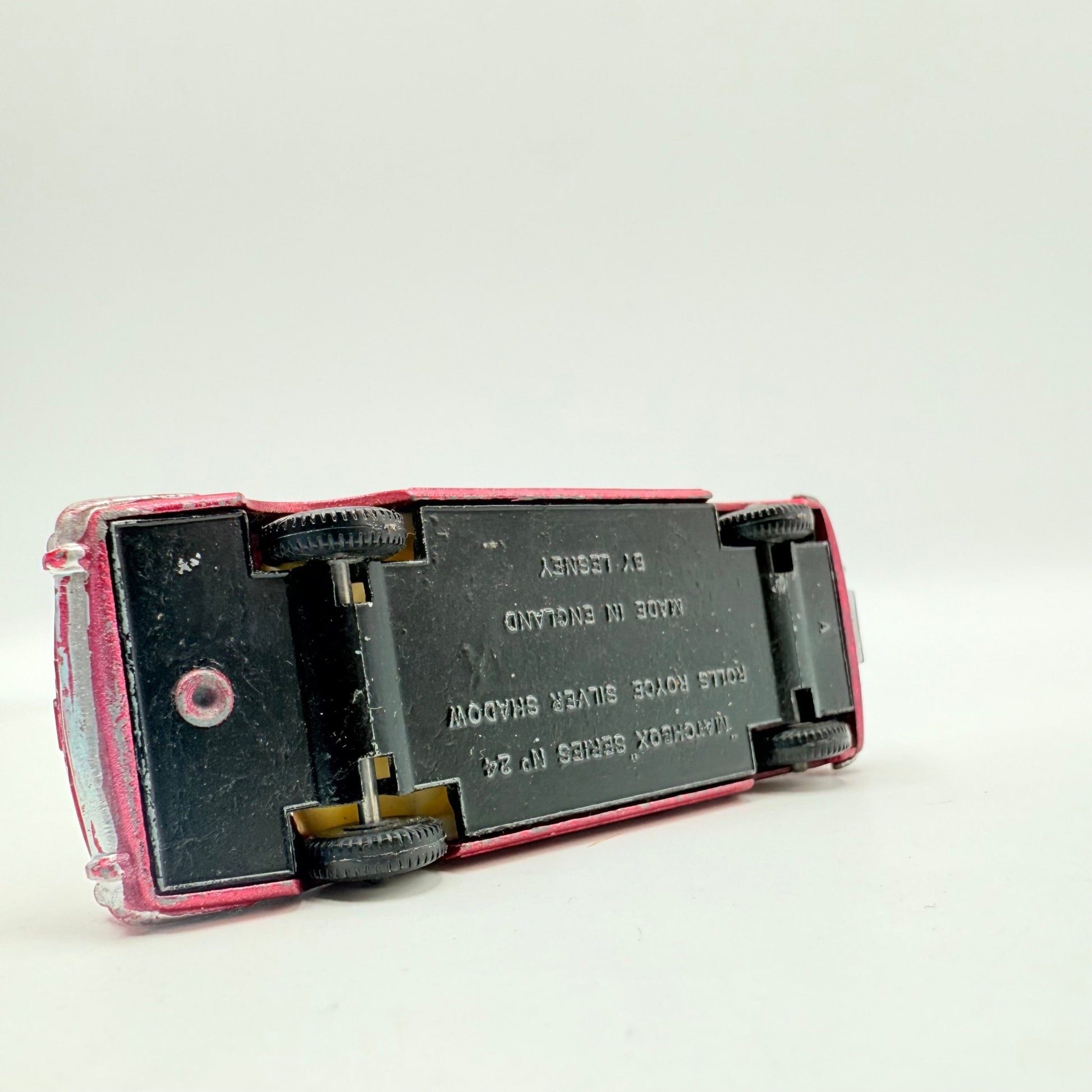 Matchbox Lesney 24c Rolls Royce Silver Shadow - Magic Matchbox