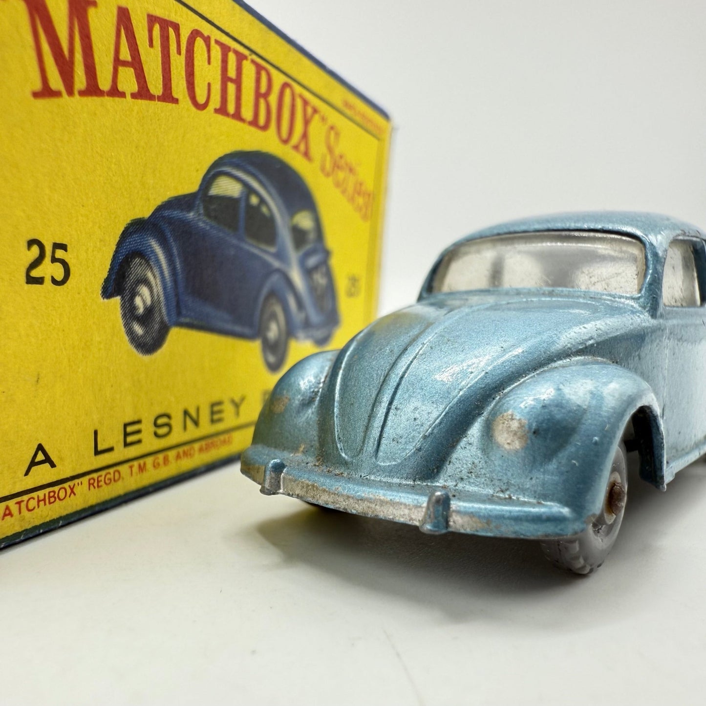 Matchbox Lesney 25b Volkswagen Beetle MIS - SPELT BASE - Magic Matchbox