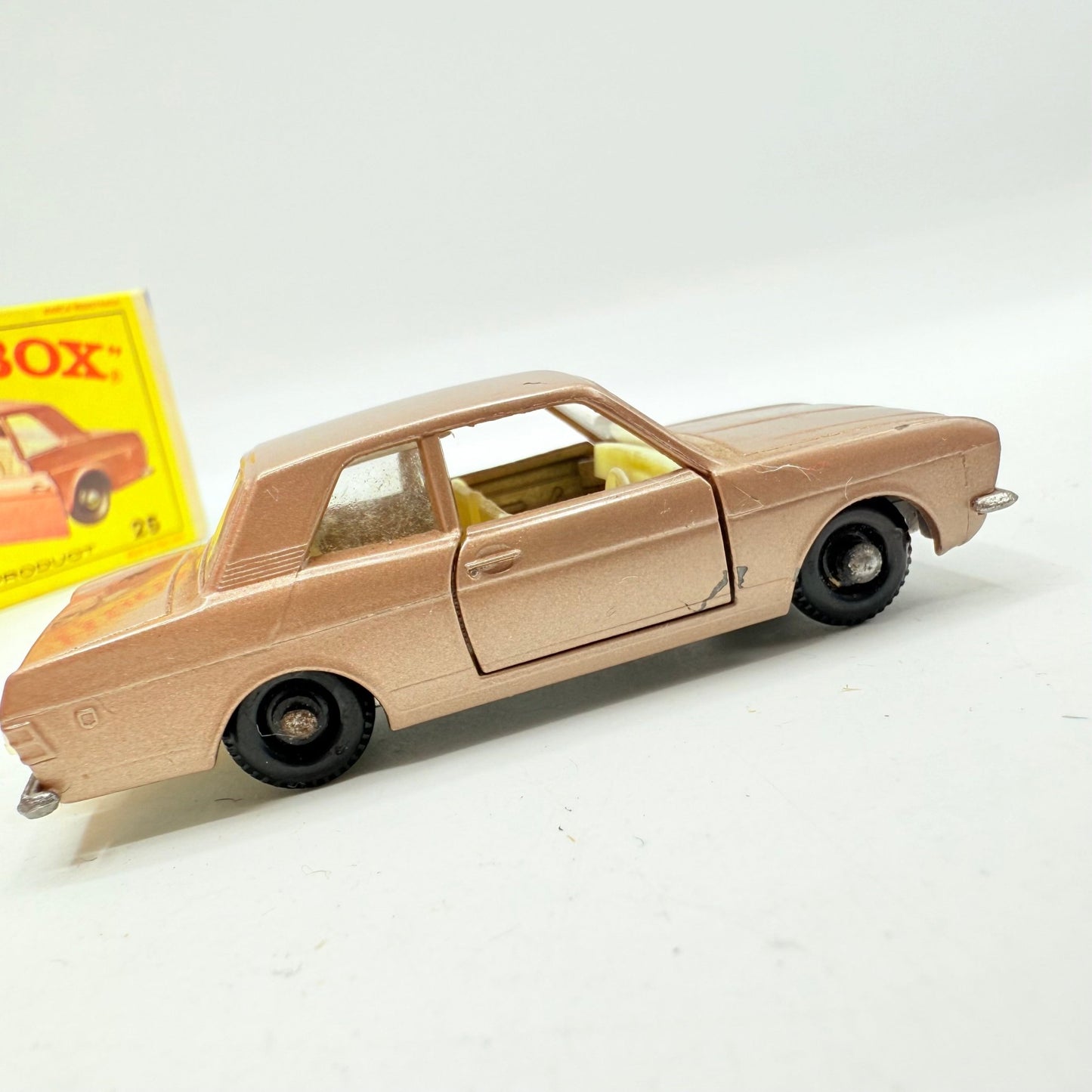 Matchbox Lesney 25d Ford Cortina MK II - Magic Matchbox