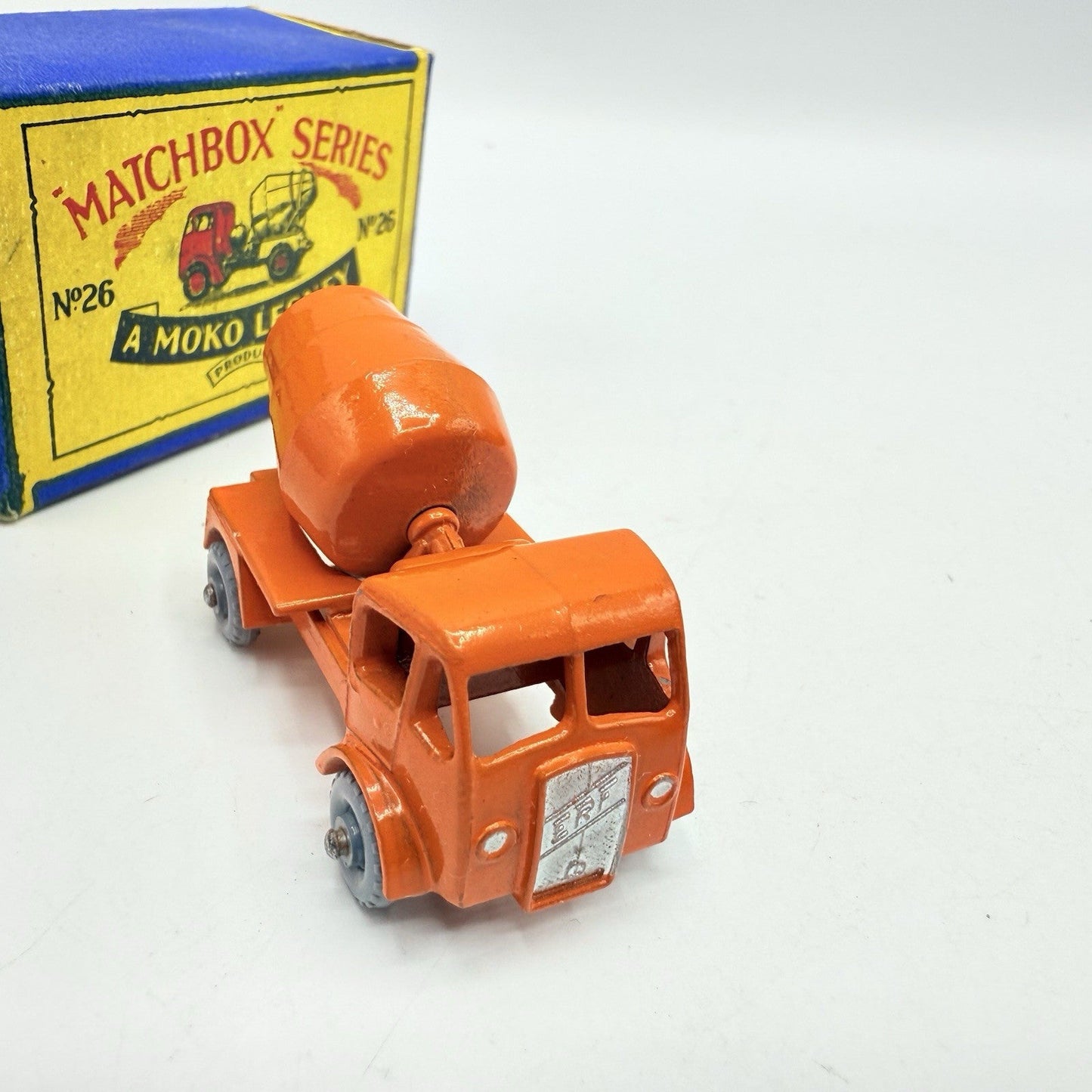 Matchbox Lesney 26a ERF Cement Mixer GPW - Magic Matchbox