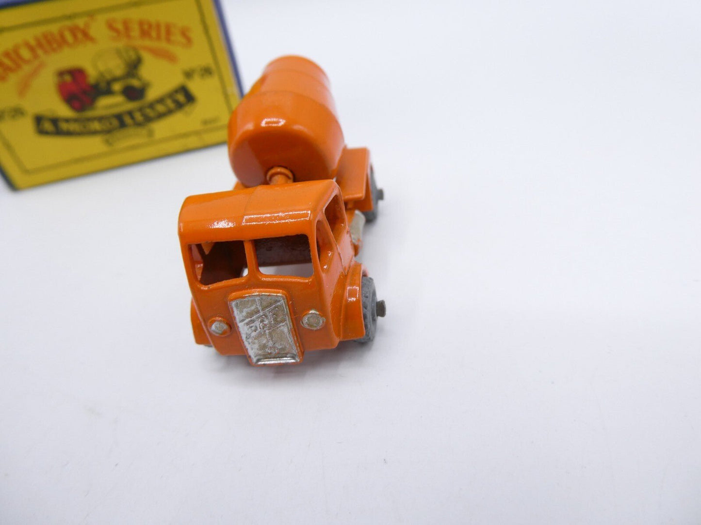 Matchbox Lesney 26a ERF Cement Mixer MW - Magic Matchbox