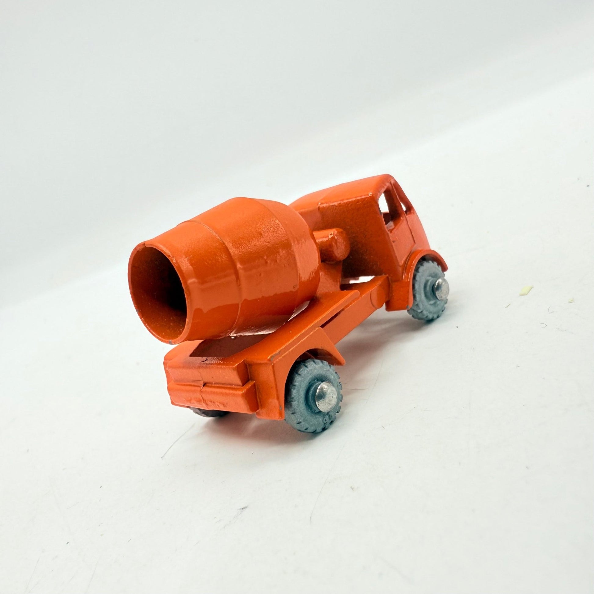 Matchbox Lesney 26a ERF Cement Mixer MW - Magic Matchbox