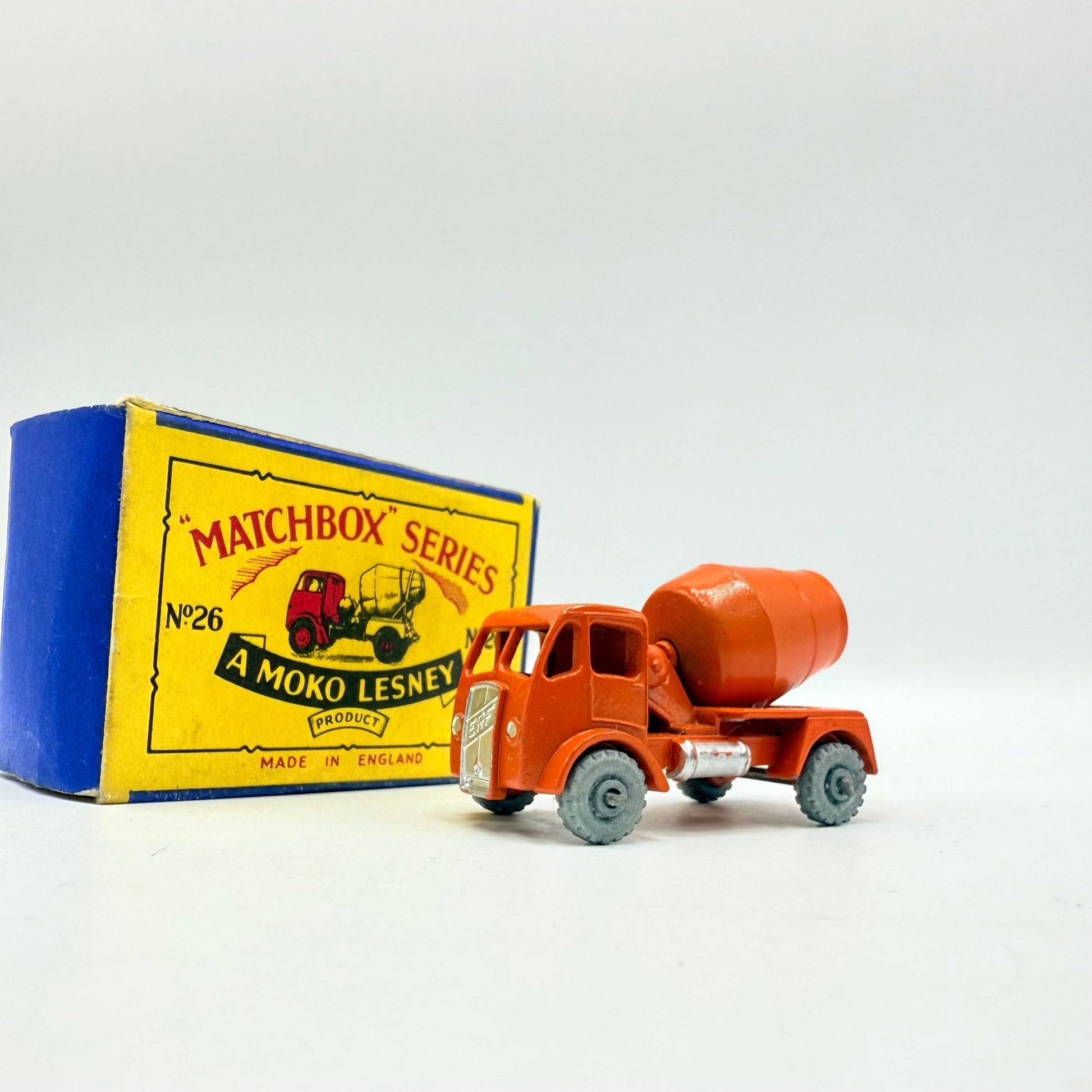 Matchbox Lesney 26a ERF Cement Mixer MW - Magic Matchbox